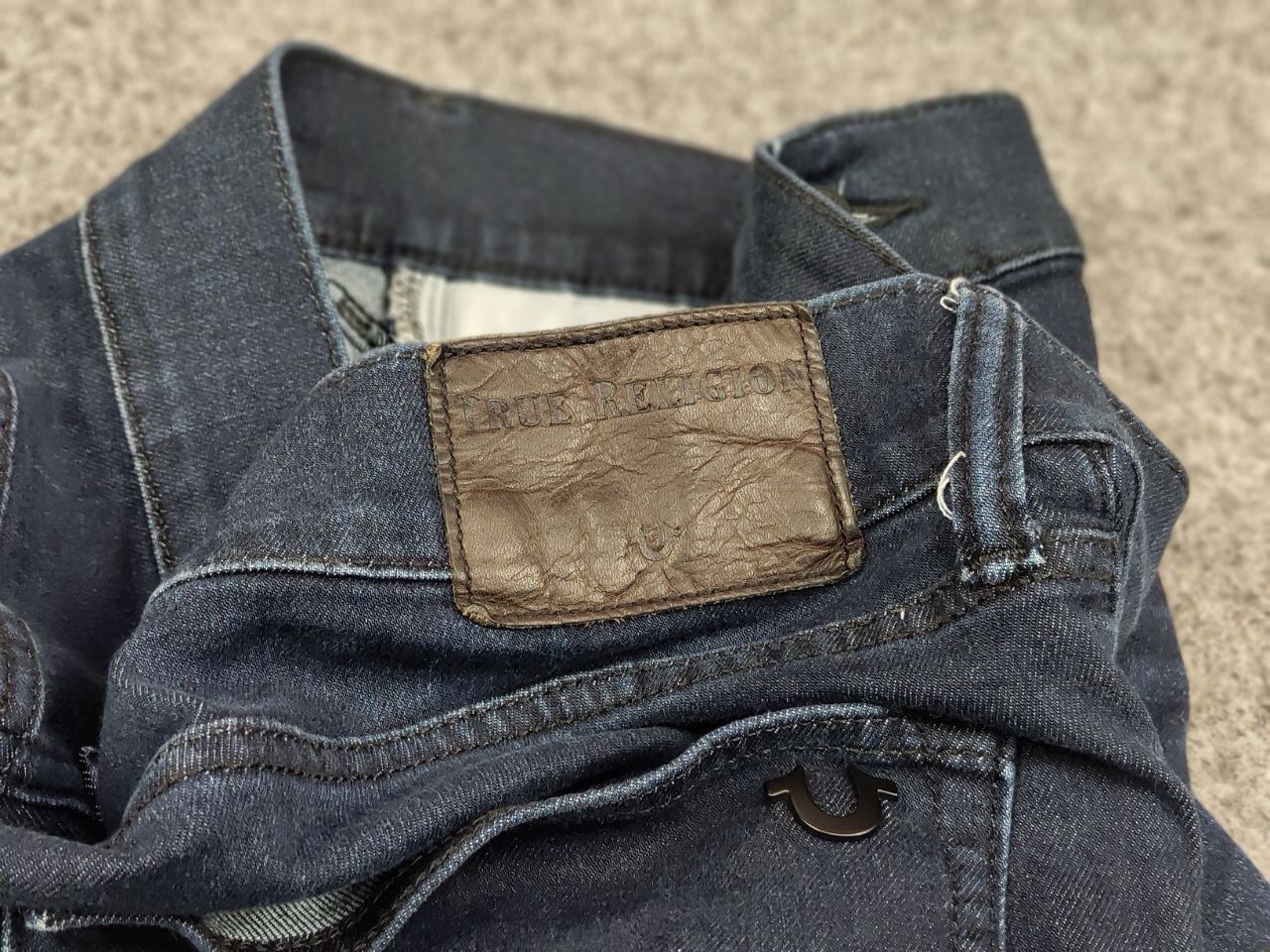 True Religion True Religion Rocco relaxed skinny Tres Etroite Denim Jeans Size US 34 / EU 50 - 17 Thumbnail