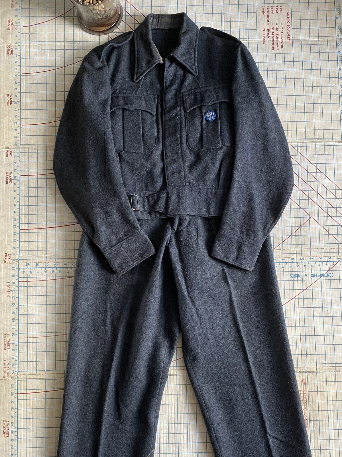 image of Canada x Military Vintage Royal Canadian Air Force Ww2 Wool Battle Dress Rcaf in Navy (Size Medium)
