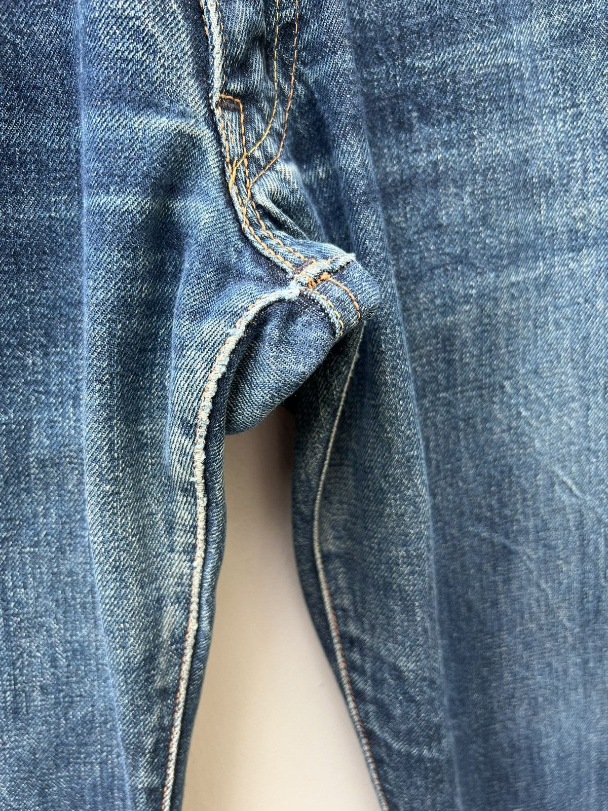 Evisu Vintage 2000s Evisu Japan Faded Blue Denim Selvedge Jeans Size US 30 / EU 46 - 9 Thumbnail