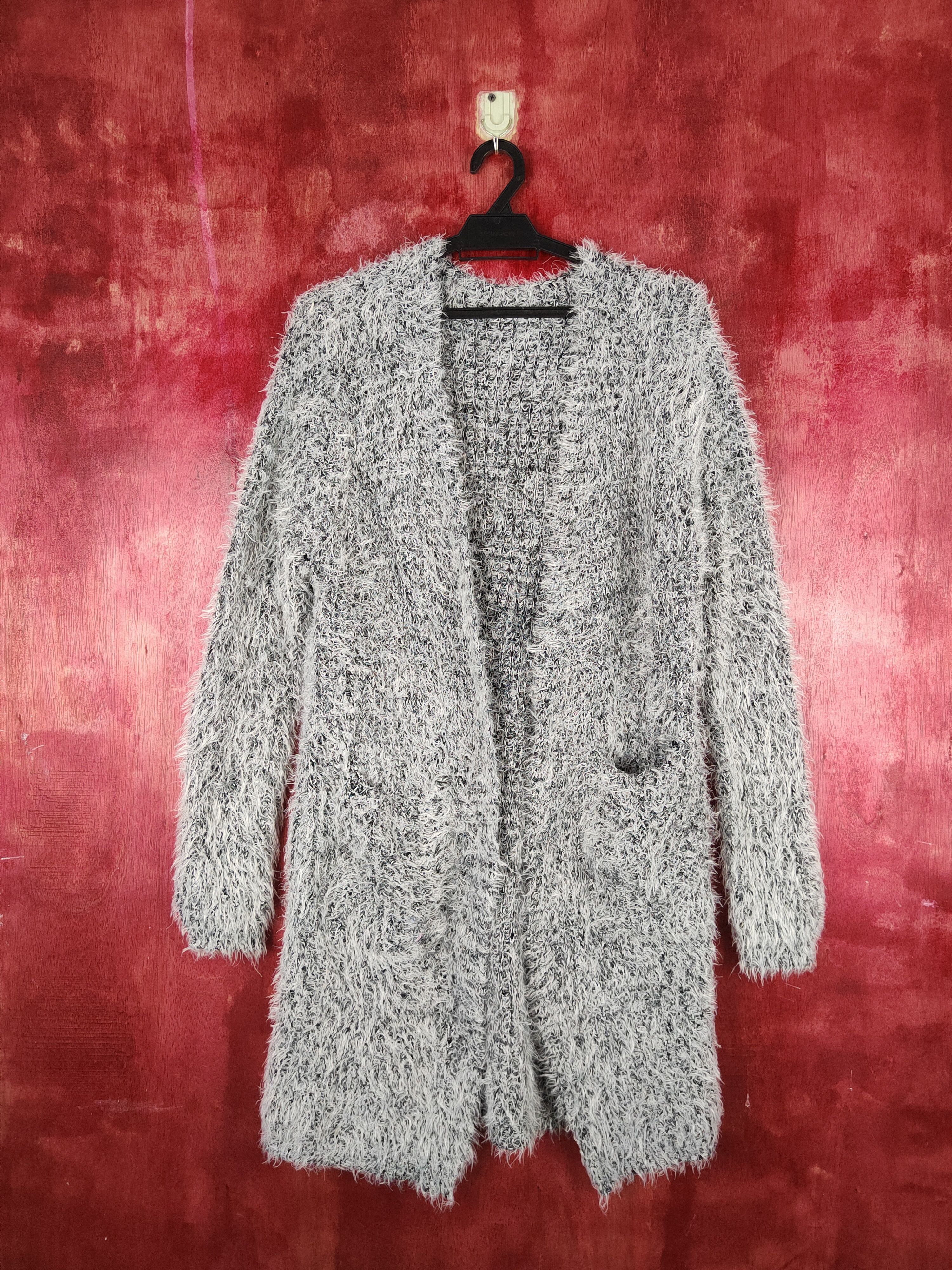 Homespun Knitwear Park Girl White/Black Shag Shaggy Fur Mohair Knitwear #S806 Size XL / US 12-14 / IT 48-50 - 1 Thumbnail