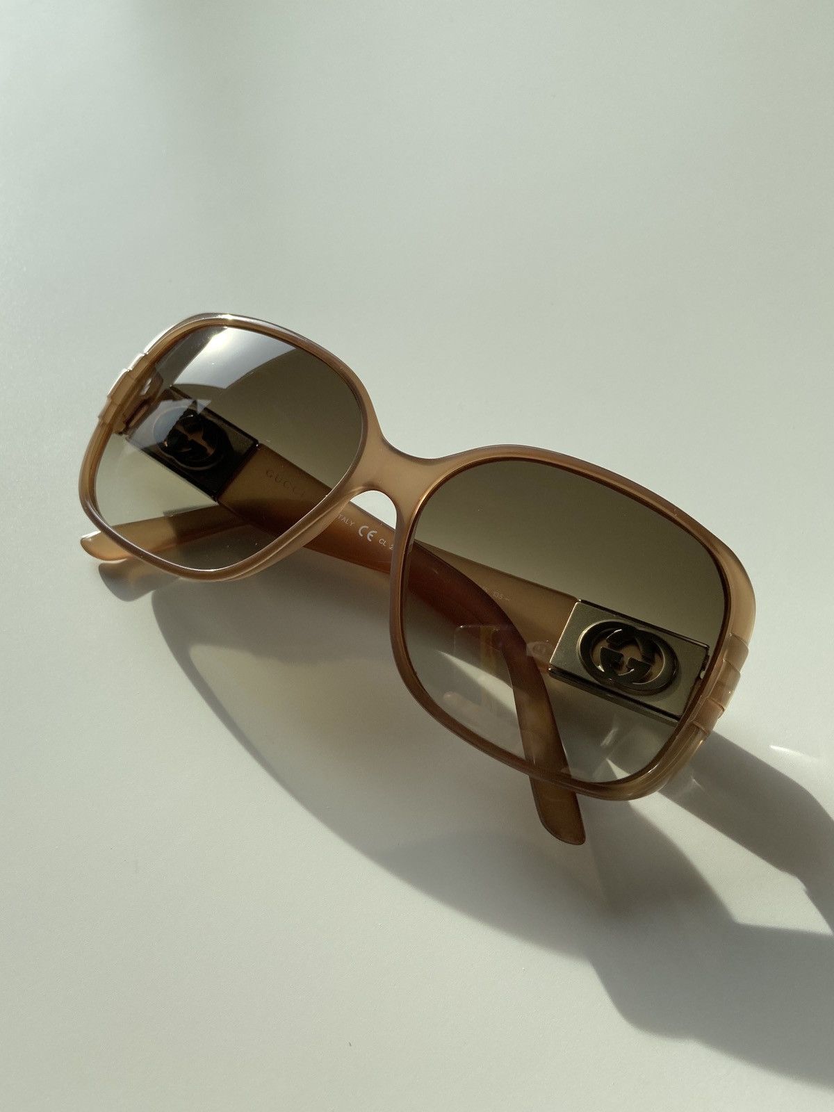 Gucci × Vintage Y2K SQUARE BIG LOGO OLIVE SUNGLASSES Size ONE SIZE - 4 Thumbnail