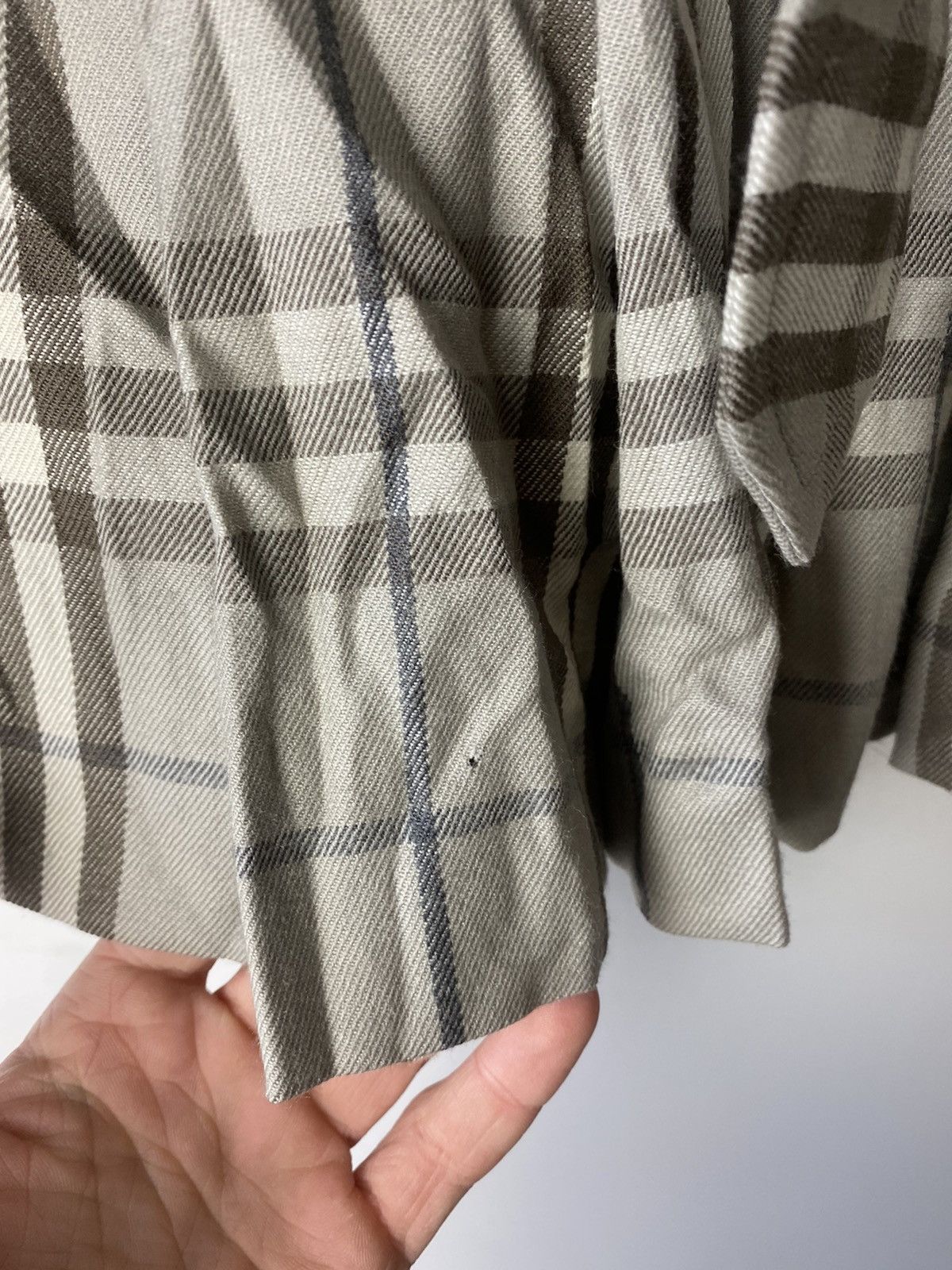 Burberry Burberry luxury skirt wmn size 8 Size 28" / US 6 / IT 42 - 12 Thumbnail