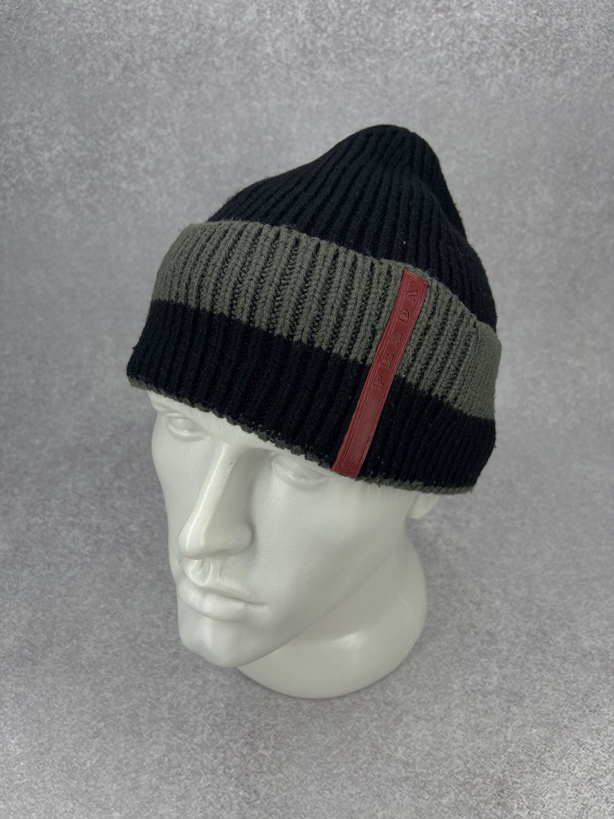 Prada Vintage Prada Red Tab Beanie Hat Luxury Size ONE SIZE - 2 Thumbnail
