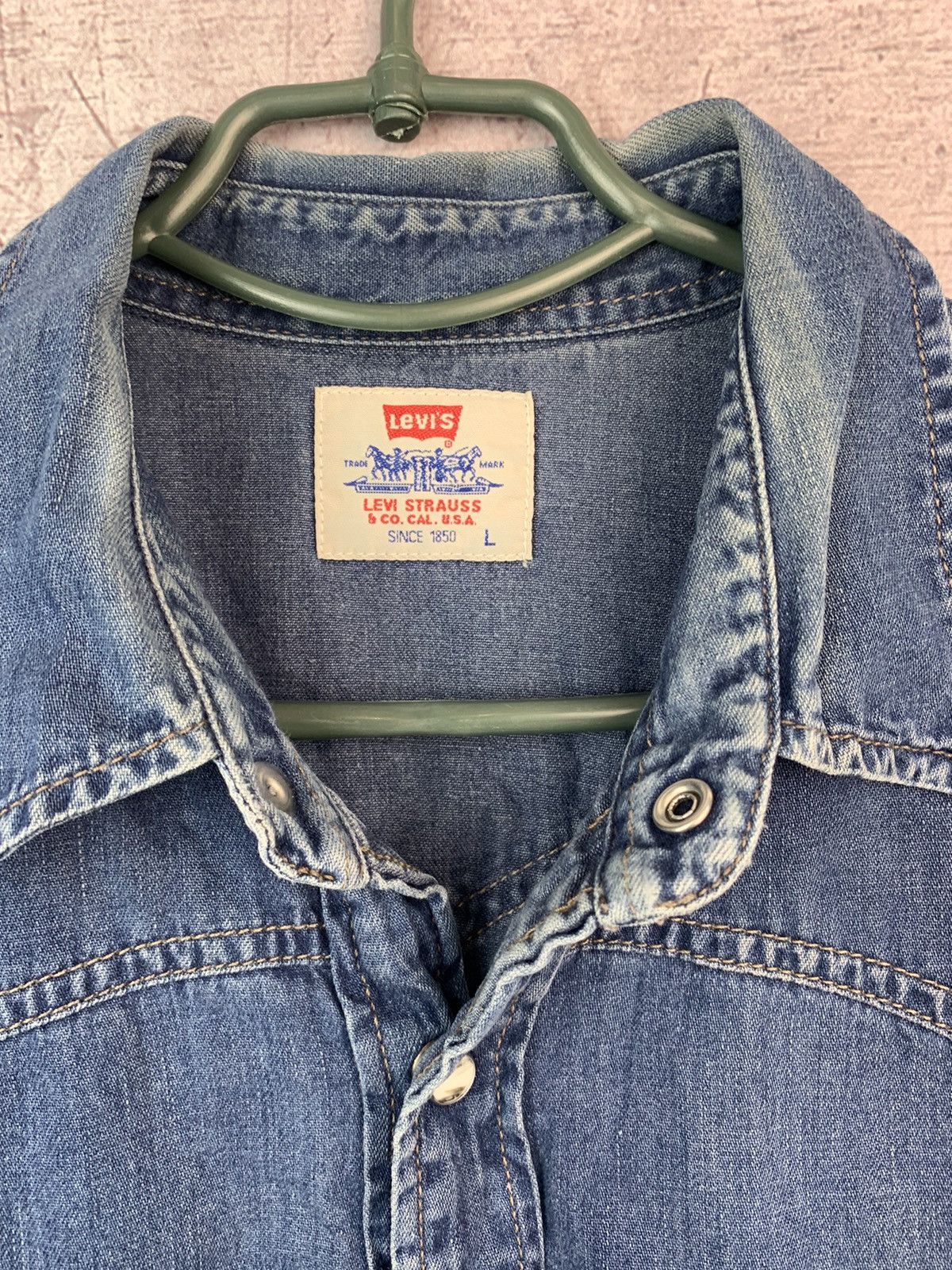 Levi's × Levi's Vintage Clothing Vintage Levis Denim Jeans Shirt Size US L / EU 52-54 / 3 - 8 Thumbnail