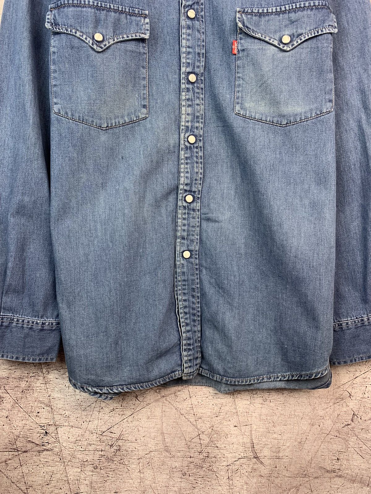 Levi's × Levi's Vintage Clothing Vintage Levis Denim Jeans Shirt Size US L / EU 52-54 / 3 - 6 Thumbnail