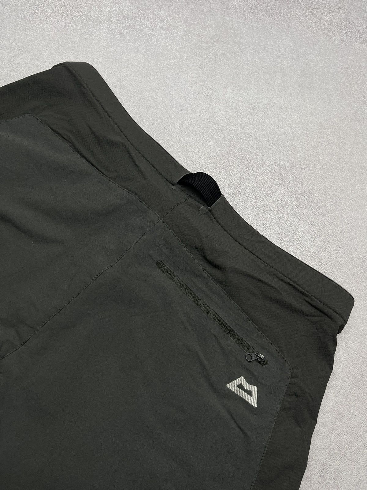 Men’s Mountain Equipment Pants Outdoor gorpcore