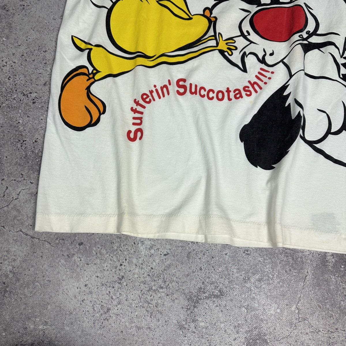 Vintage Vintage 90s Looney Tunes Sylvester Tweety Warner Bros tee Size US L / EU 52-54 / 3 - 6 Thumbnail