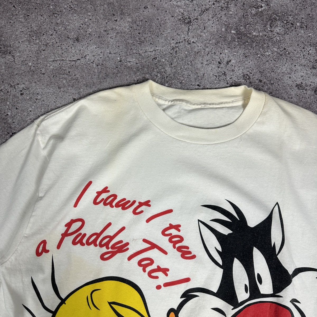 Vintage Vintage 90s Looney Tunes Sylvester Tweety Warner Bros tee Size US L / EU 52-54 / 3 - 5 Thumbnail