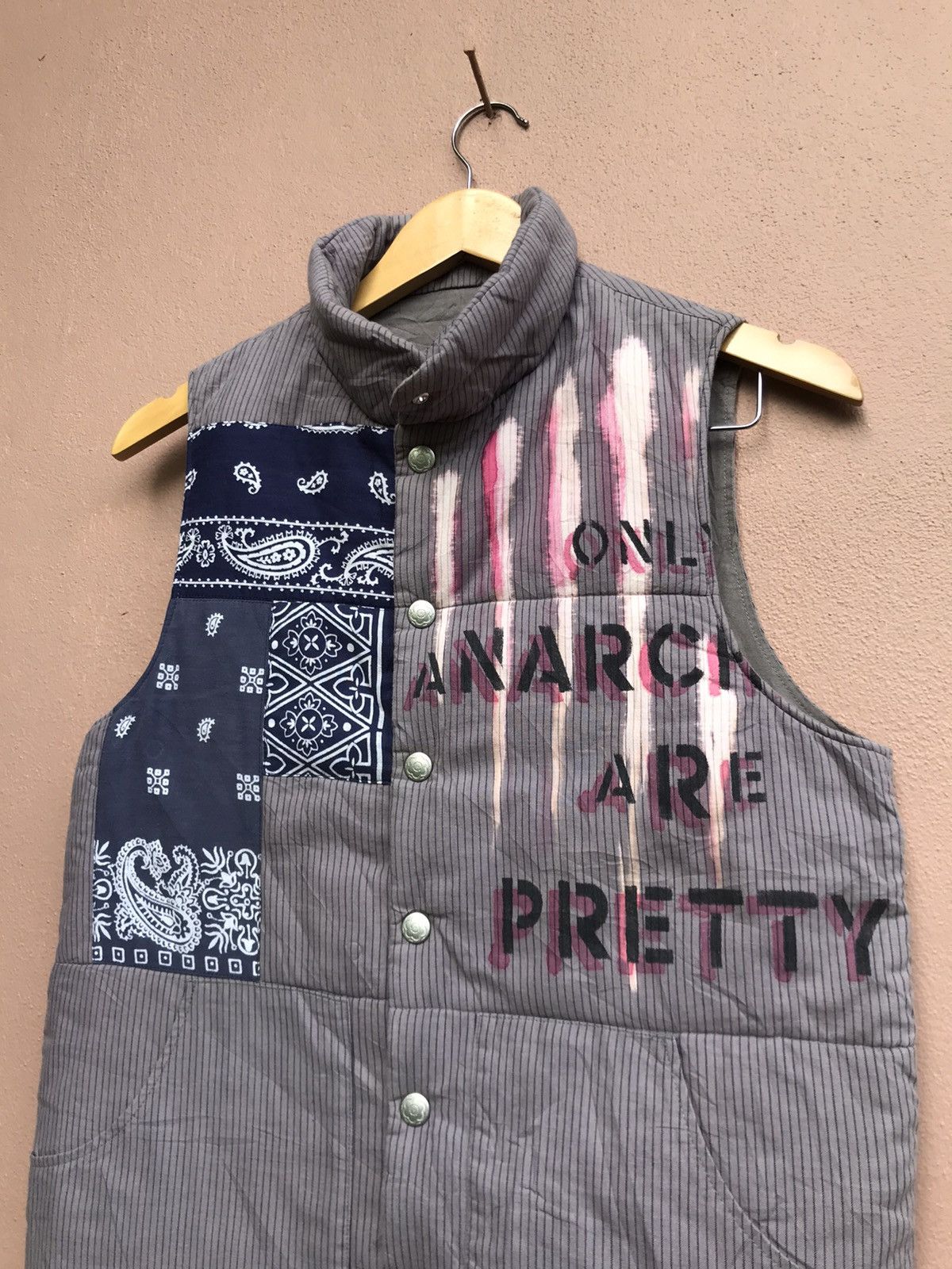 Japanese Brand Disuniversity Only Anarchists Are Pretty Punk Anarchy Vest Size US XS / EU 42 / 0 - 3 Thumbnail