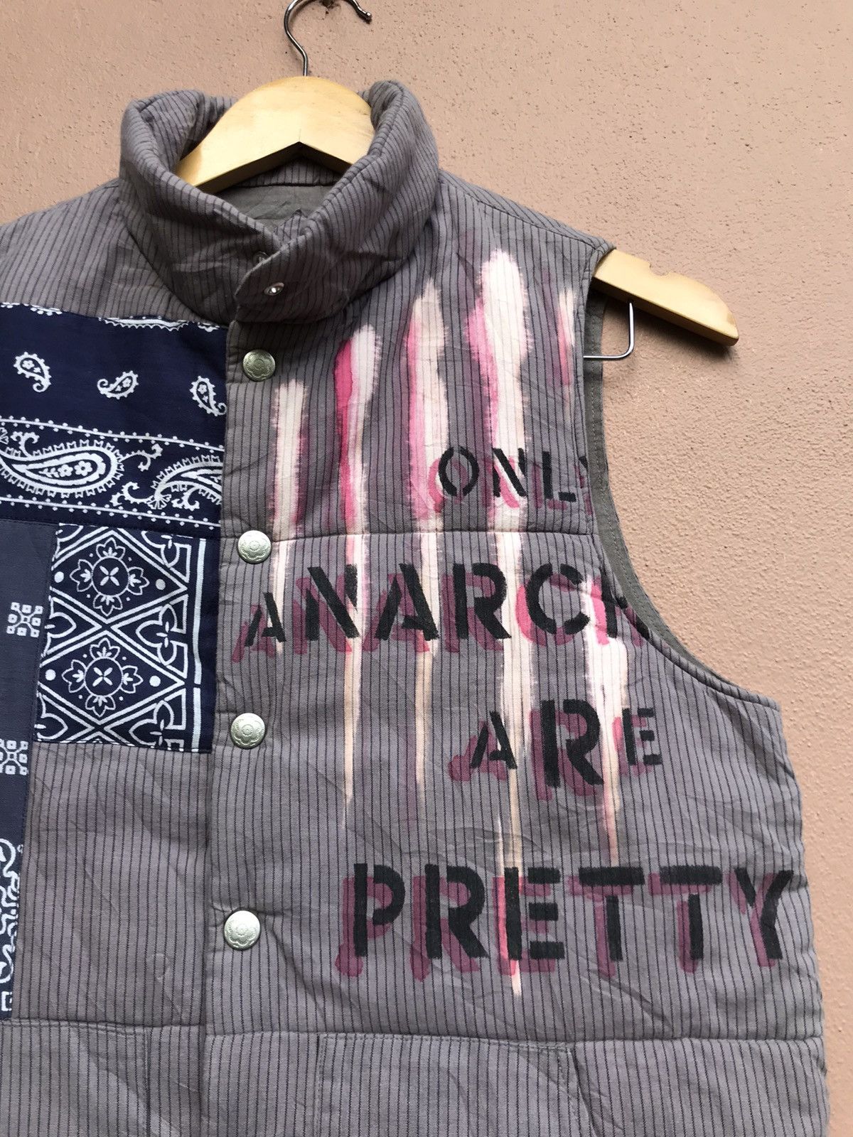 Japanese Brand Disuniversity Only Anarchists Are Pretty Punk Anarchy Vest Size US XS / EU 42 / 0 - 5 Thumbnail