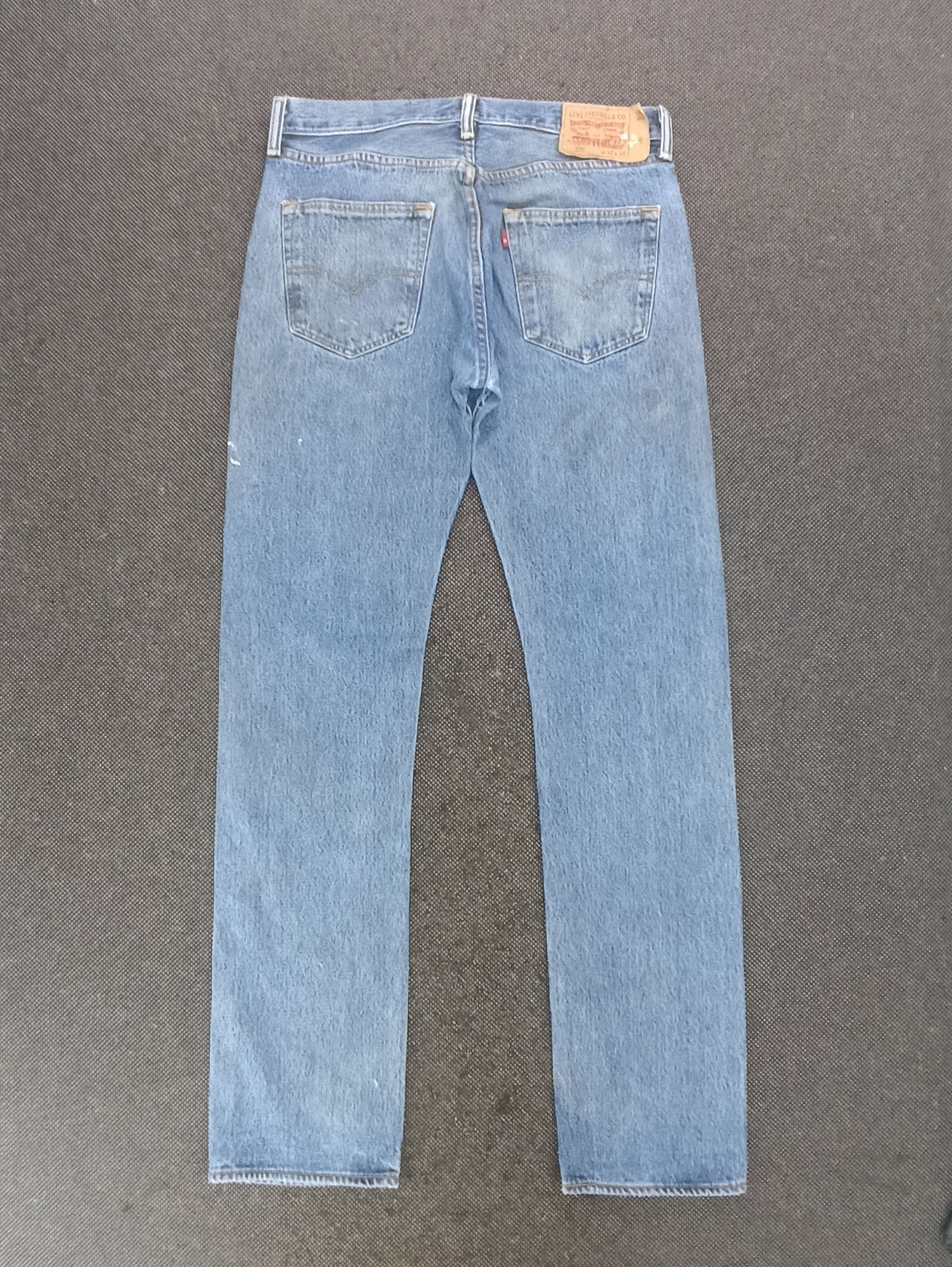 Jean × Levi's × Vintage VINTAGE LEVIS 501 SINGLE 'R' PAINTED JEANS -J285 Size US 34 / EU 50 - 2 Thumbnail