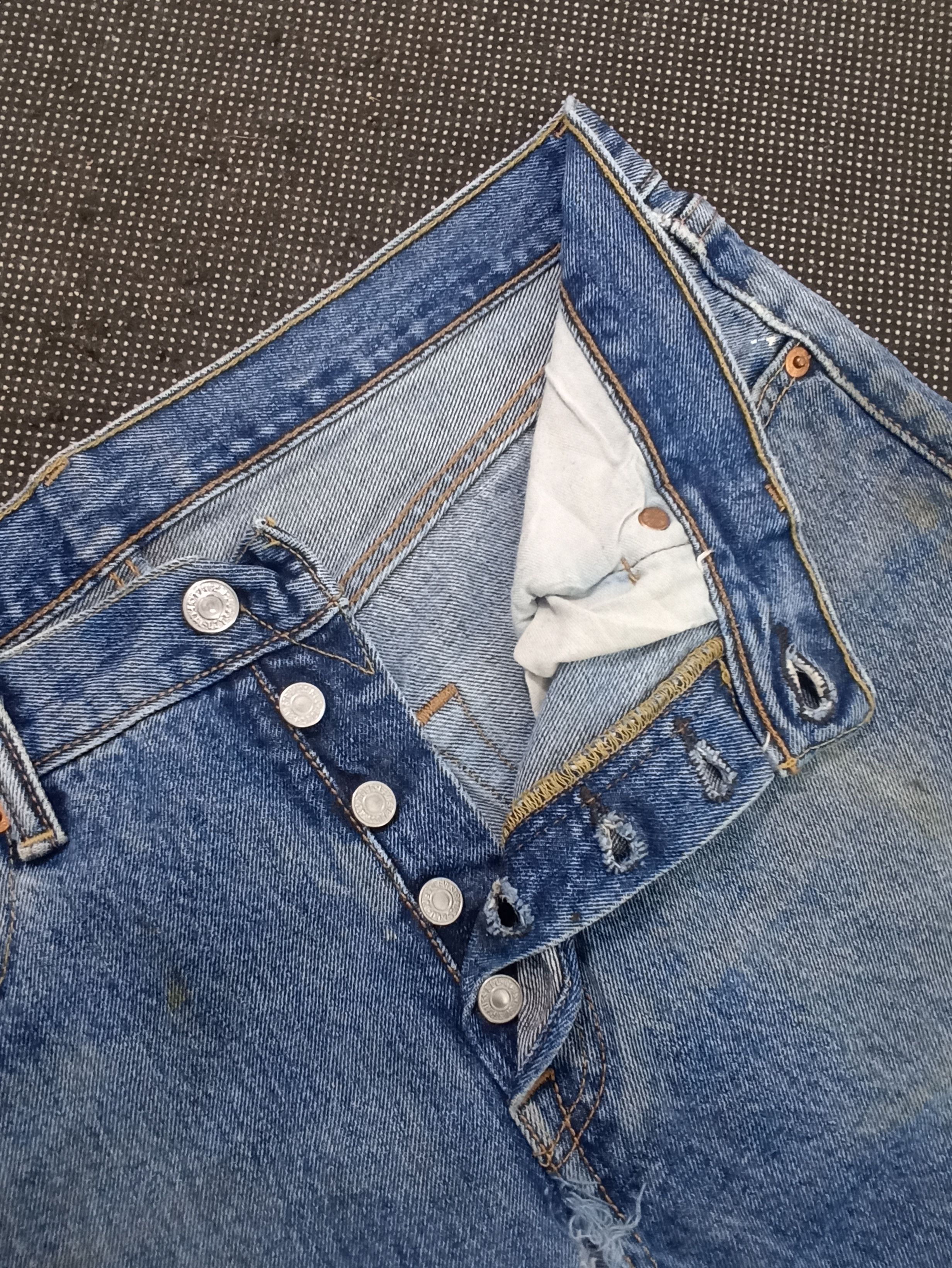 Jean × Levi's × Vintage VINTAGE LEVIS 501 SINGLE 'R' PAINTED JEANS -J285 Size US 34 / EU 50 - 3 Thumbnail