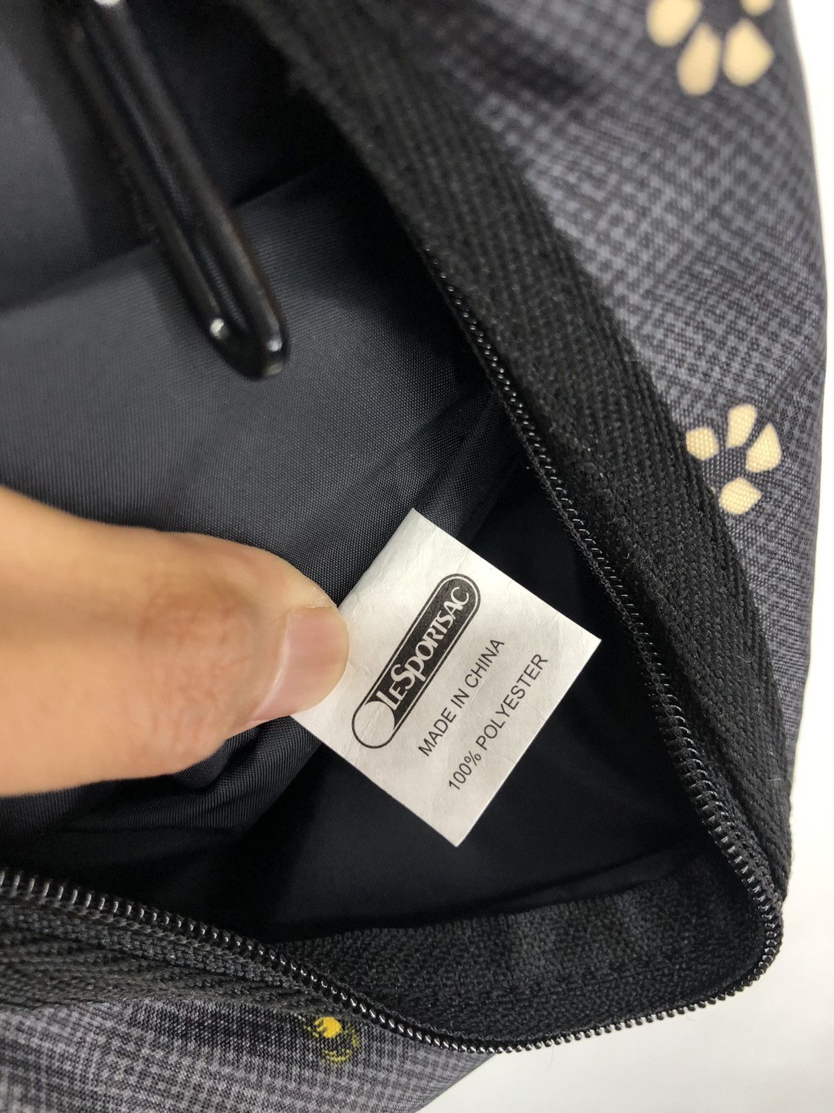 Peanuts Snoopy x Lesportsac Sling Bag