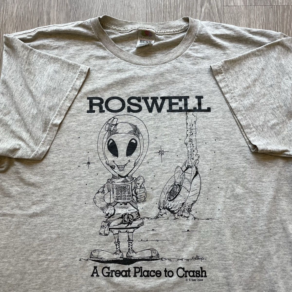VIntage Alien UFO Humor Tshirt