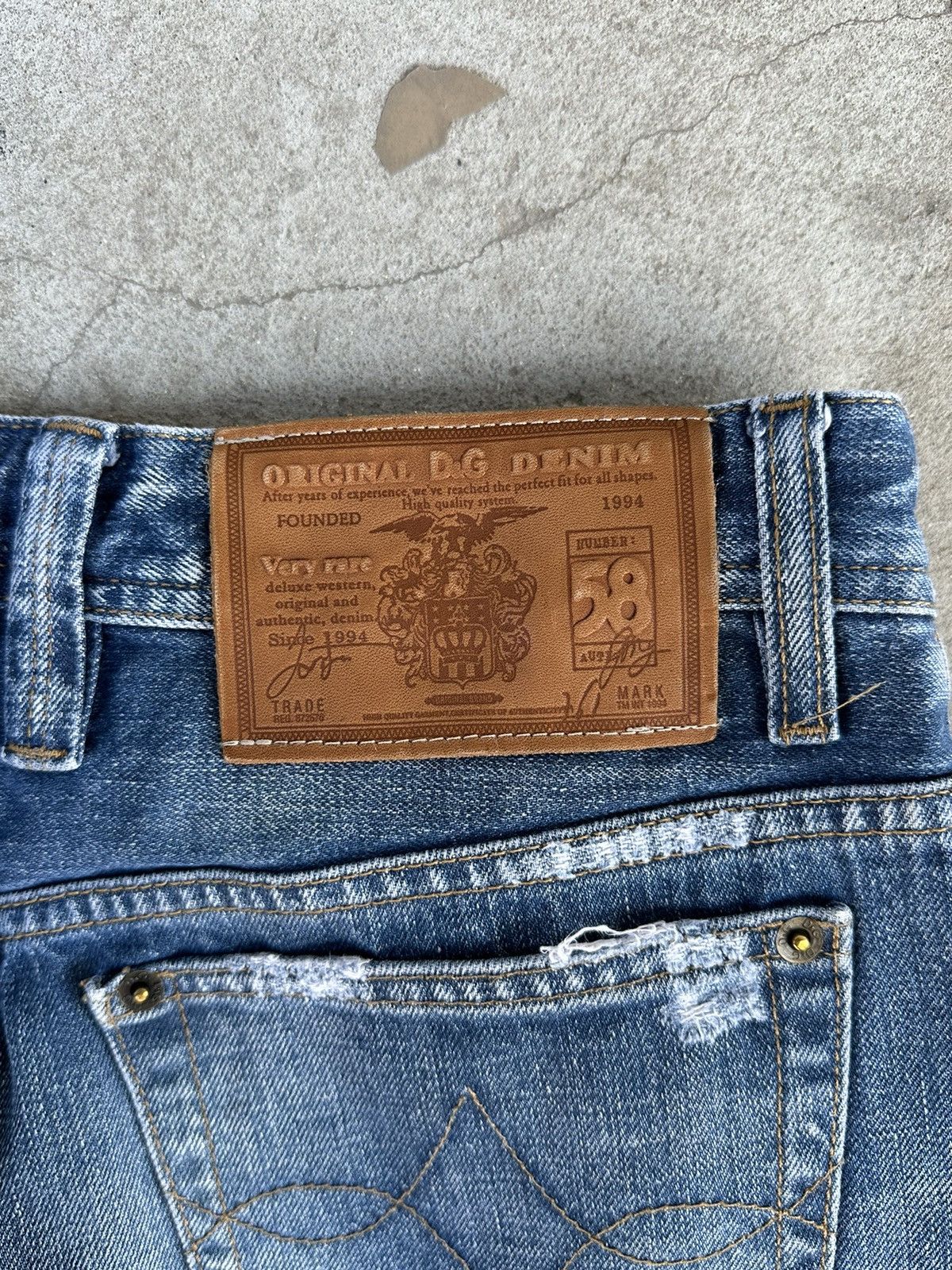 Dolce & Gabbana × Vintage Vintage Dolce & Gabbana Jeans Size US 28 / EU 44 - 14 Thumbnail