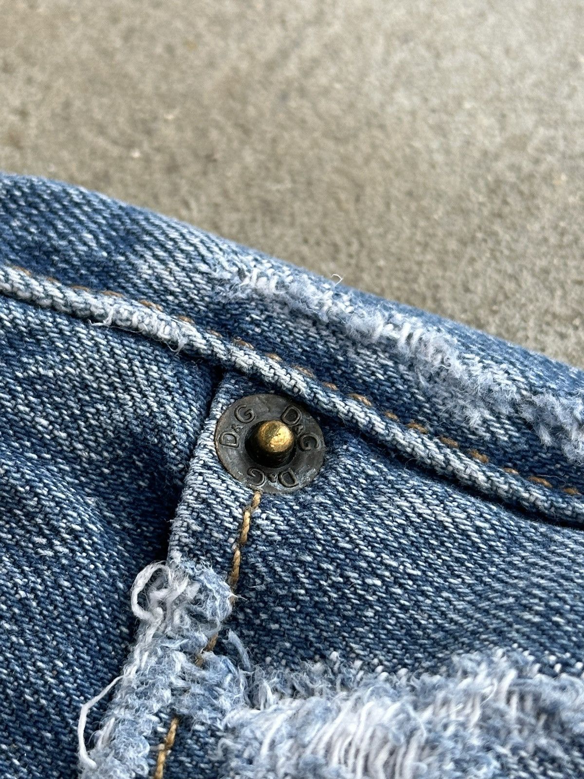 Dolce & Gabbana × Vintage Vintage Dolce & Gabbana Jeans Size US 28 / EU 44 - 20 Thumbnail