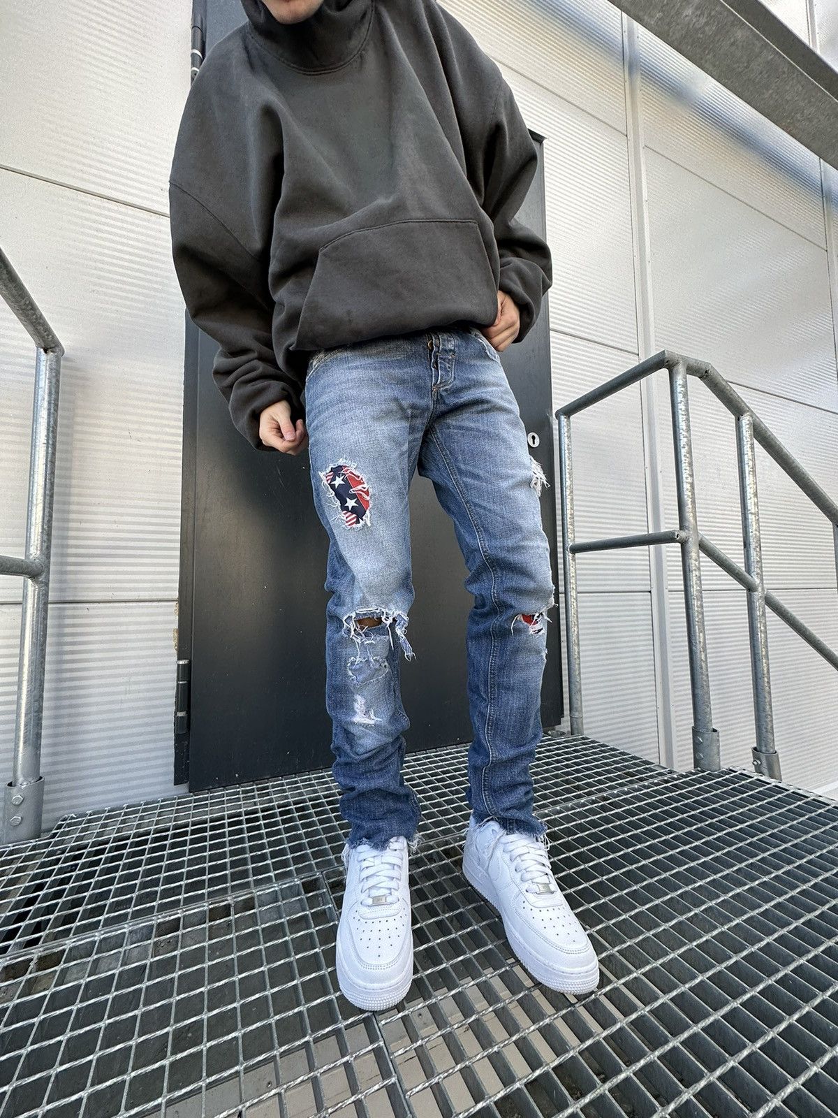 Dolce & Gabbana × Vintage Vintage Dolce & Gabbana Jeans Size US 28 / EU 44 - 7 Thumbnail