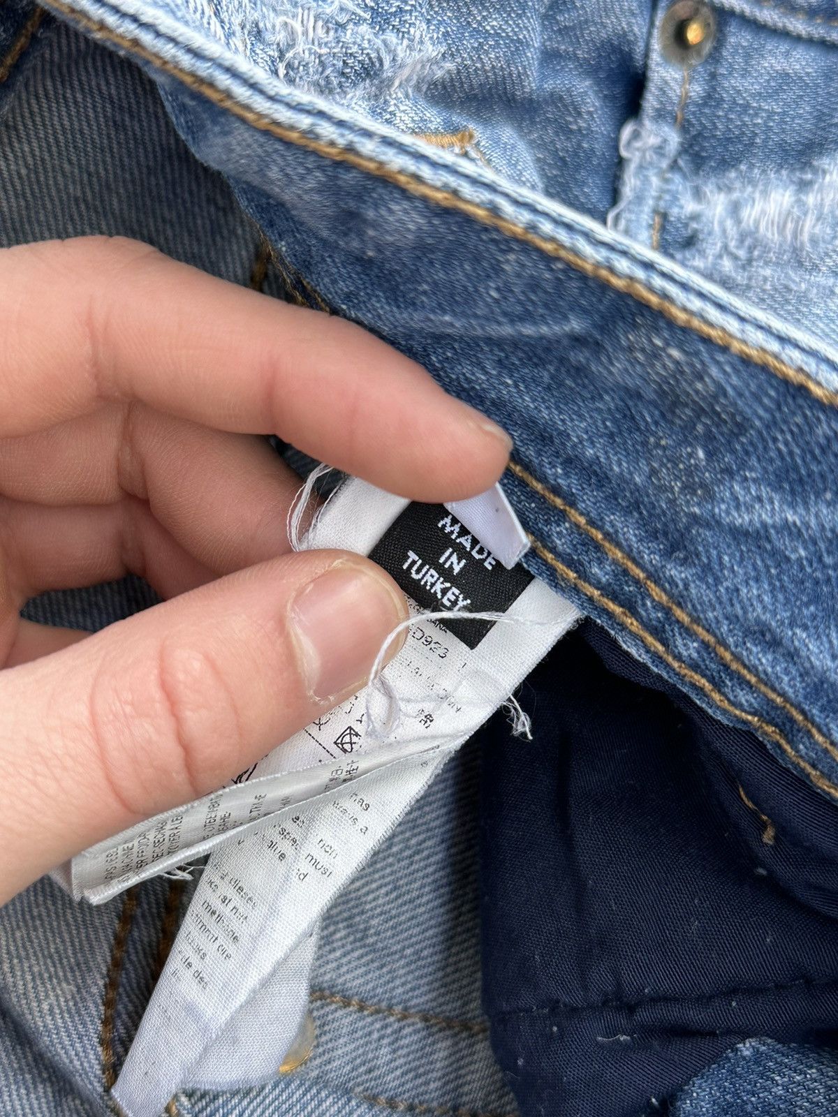 Dolce & Gabbana × Vintage Vintage Dolce & Gabbana Jeans Size US 28 / EU 44 - 19 Thumbnail