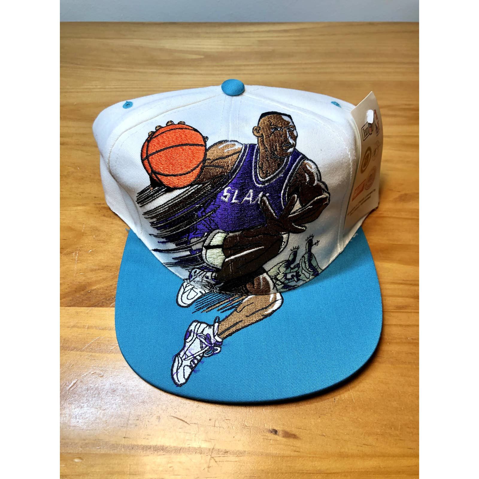 RARE on sale VINTAGE 90'S CHARLOTTE HORNETS