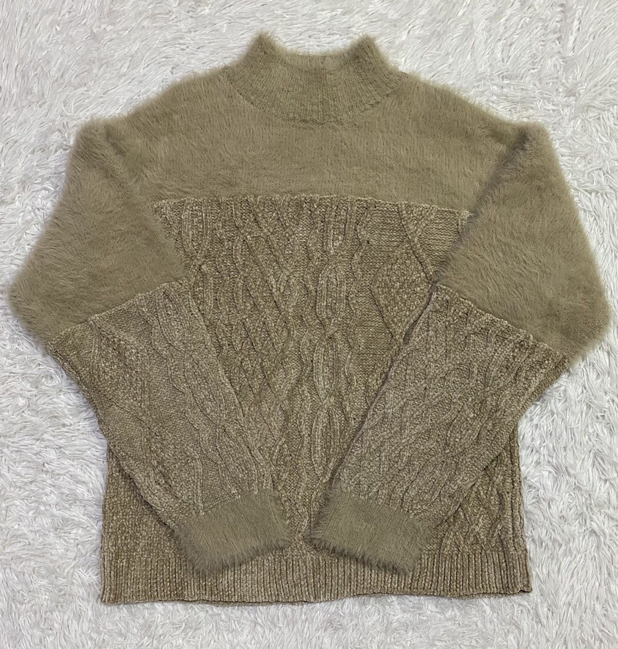 Japanese Brand Murua Cozy Fuzzy Cable Knit Sweater Cardigan Jumper Rare Size US M / EU 48-50 / 2 - 1 Thumbnail