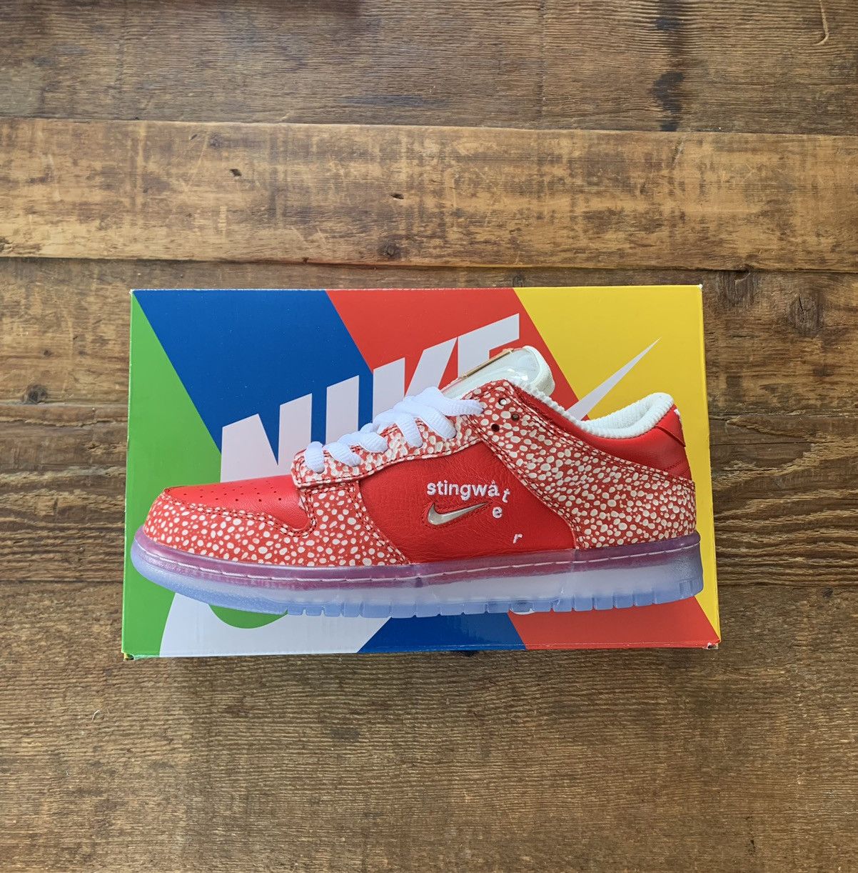 Nike Dunk SB Low Stingwater Magic Mushroom