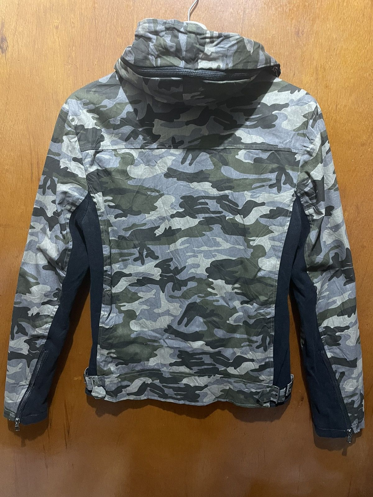 Japanese Brand × Seditionaries Very Rare Semantic Design Camouflage Resizeble With Hoodie Size US M / EU 48-50 / 2 - 5 Thumbnail