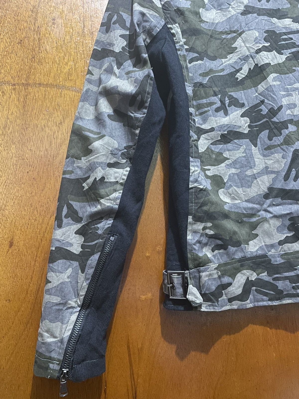 Japanese Brand × Seditionaries Very Rare Semantic Design Camouflage Resizeble With Hoodie Size US M / EU 48-50 / 2 - 8 Thumbnail