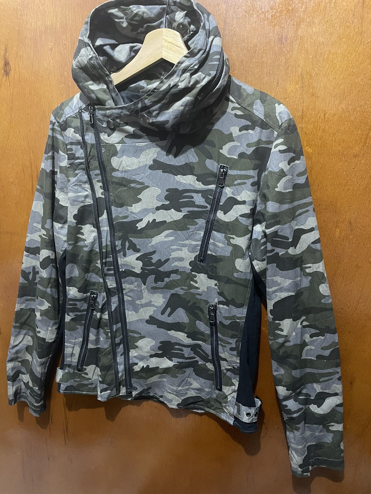 Japanese Brand × Seditionaries Very Rare Semantic Design Camouflage Resizeble With Hoodie Size US M / EU 48-50 / 2 - 3 Thumbnail