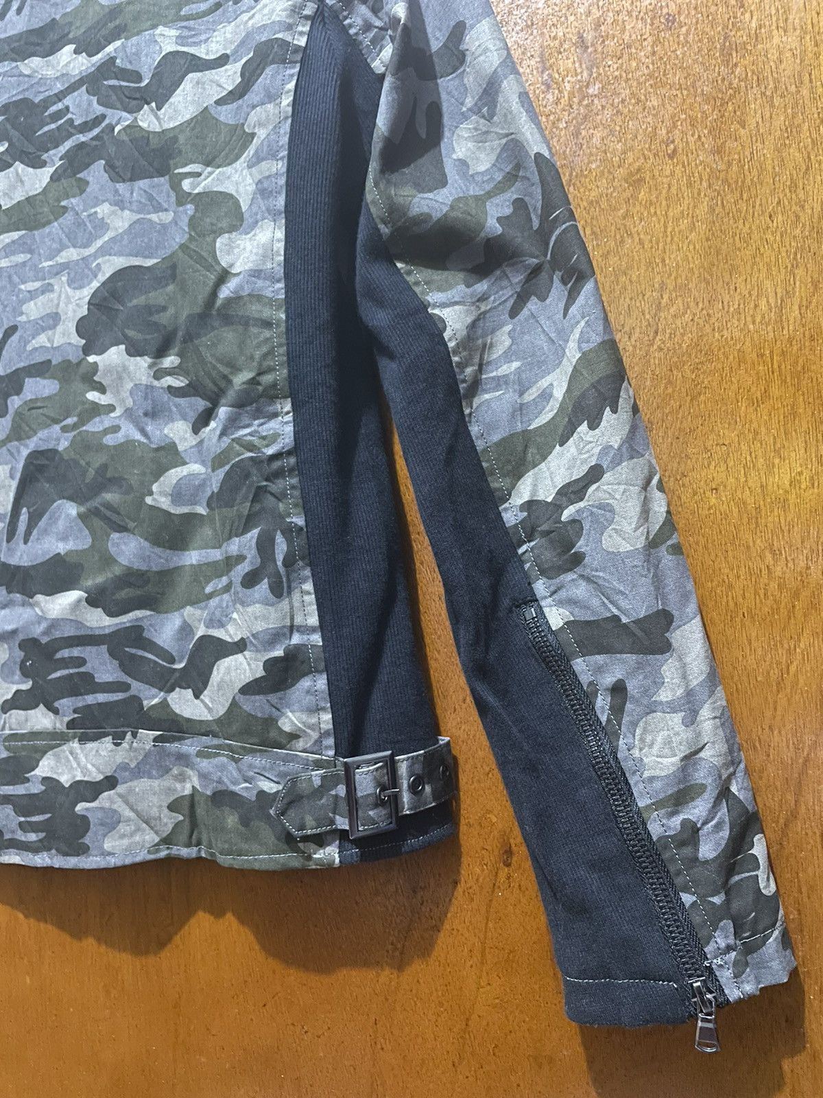 Japanese Brand × Seditionaries Very Rare Semantic Design Camouflage Resizeble With Hoodie Size US M / EU 48-50 / 2 - 7 Thumbnail