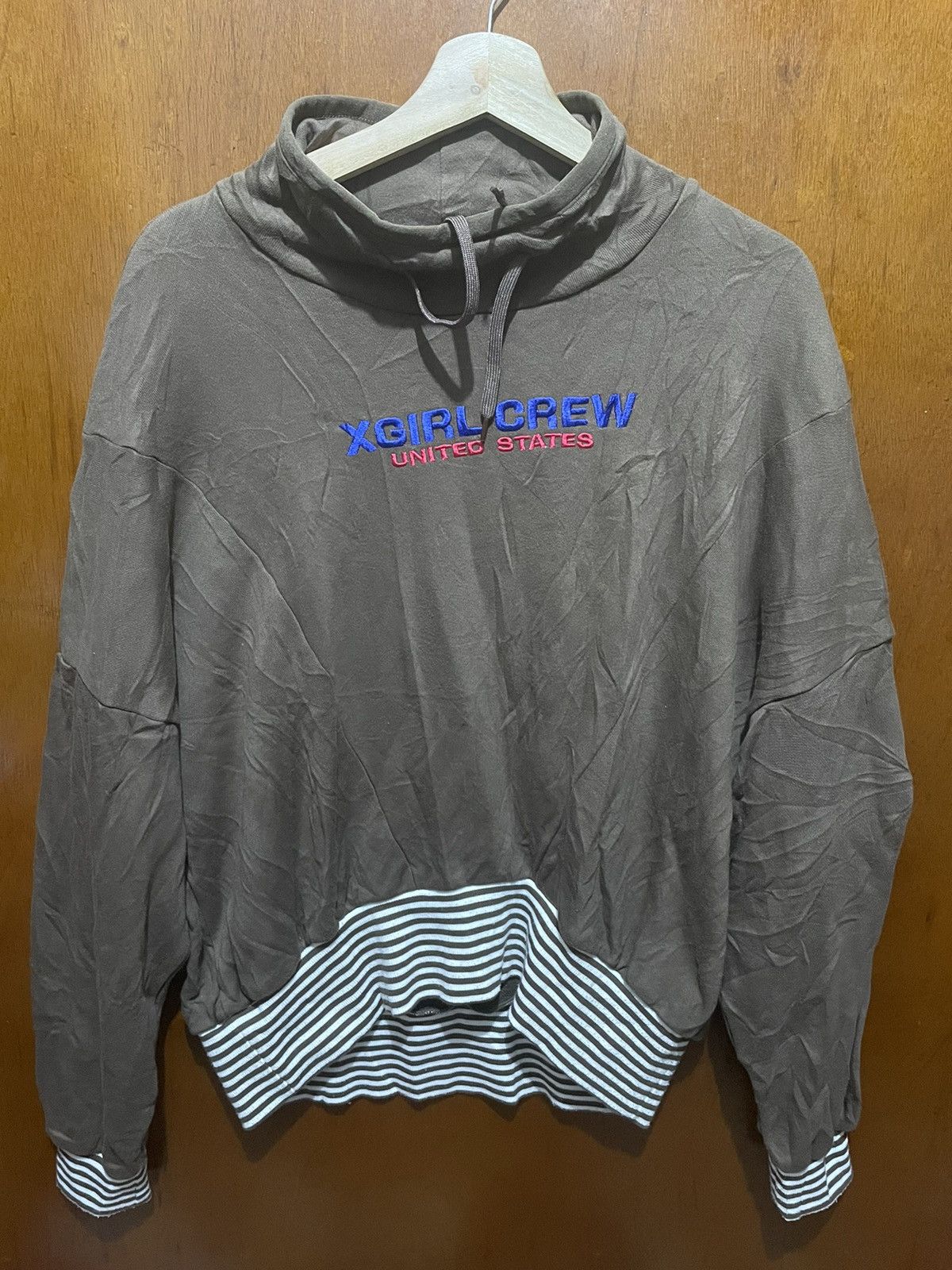 X-Girl Crew Sweatshirt Nice Design