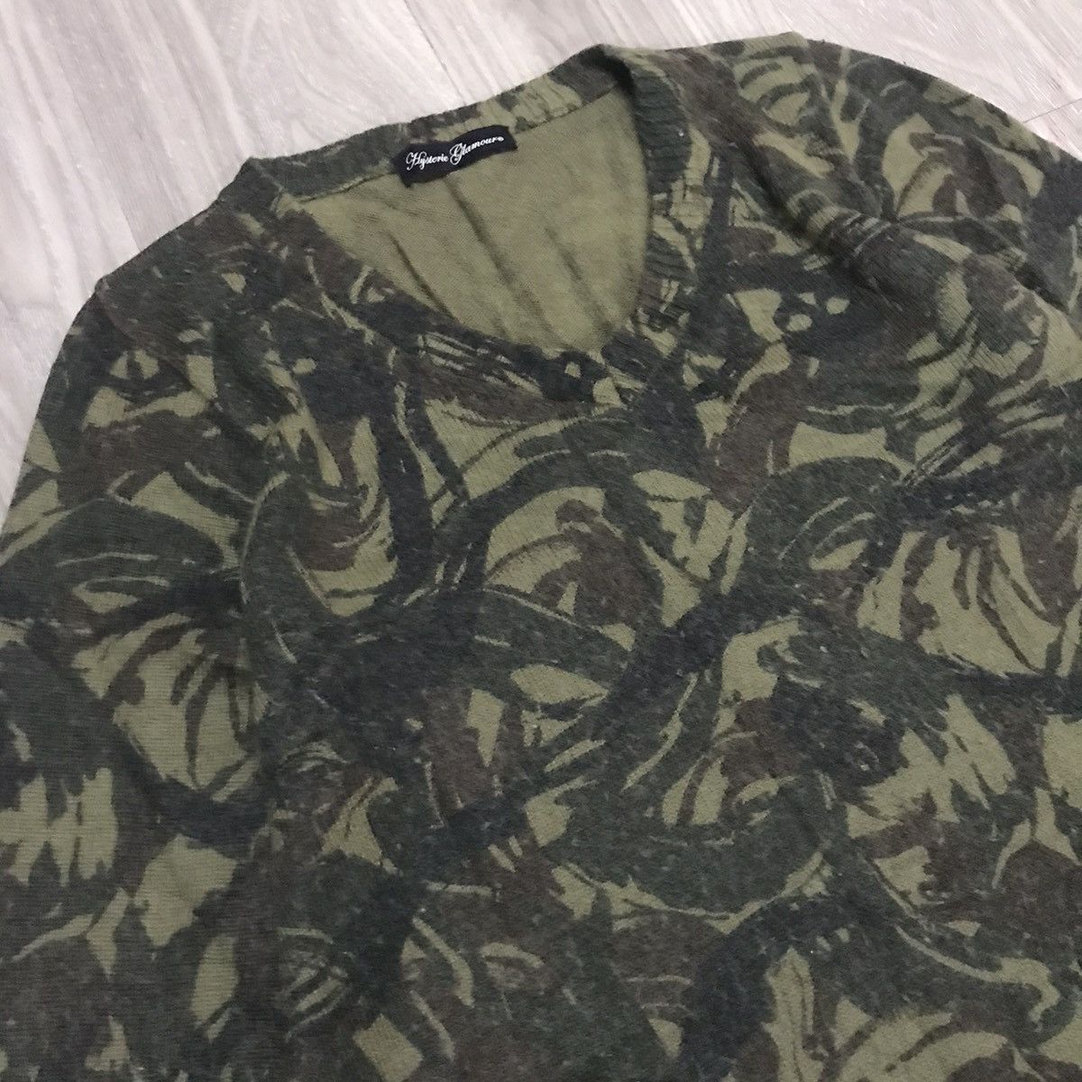 Hysteric Glamour Hysteric Glamour - Camouflage Sweatshirt Size US M / EU 48-50 / 2 - 6 Thumbnail