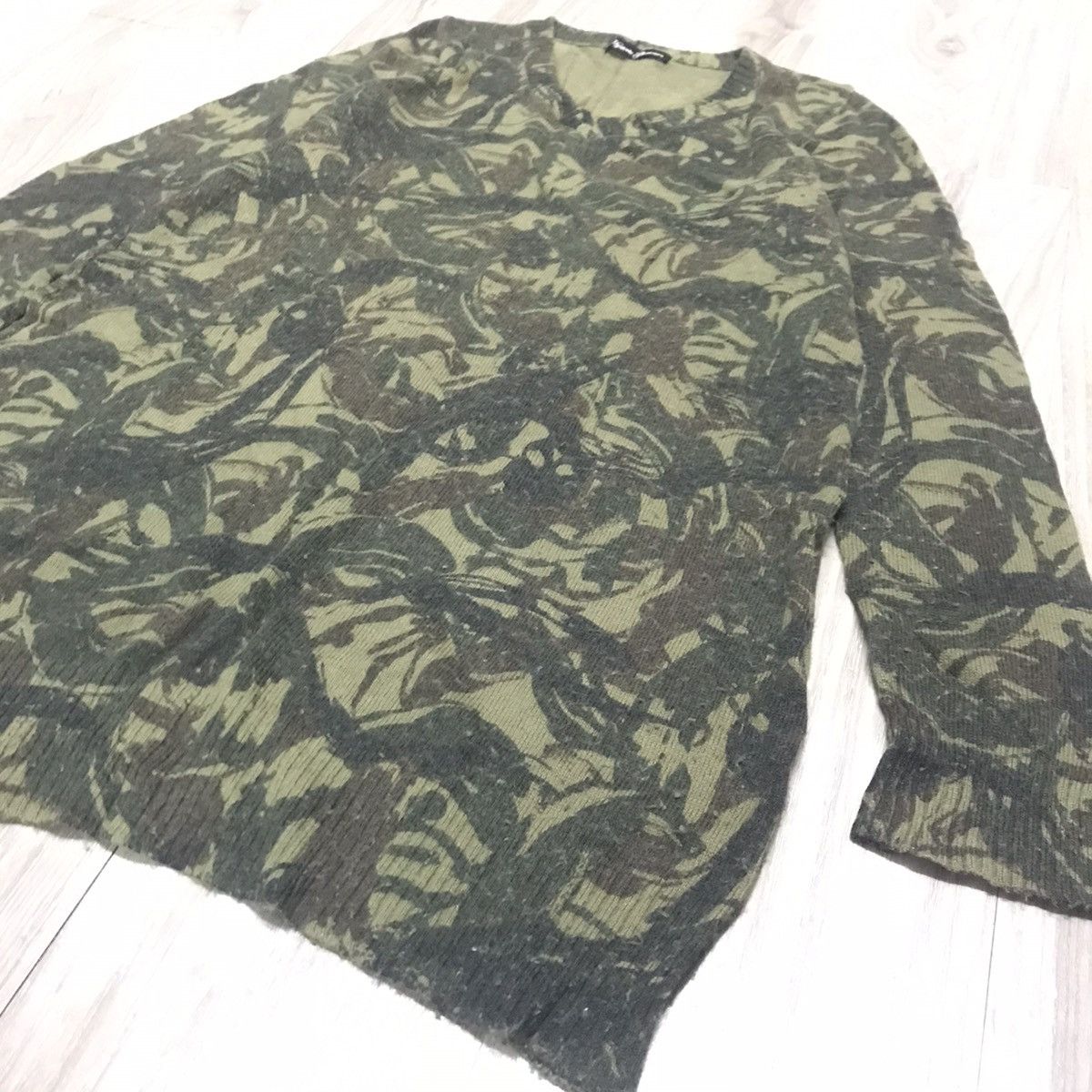 Hysteric Glamour Hysteric Glamour - Camouflage Sweatshirt Size US M / EU 48-50 / 2 - 5 Thumbnail