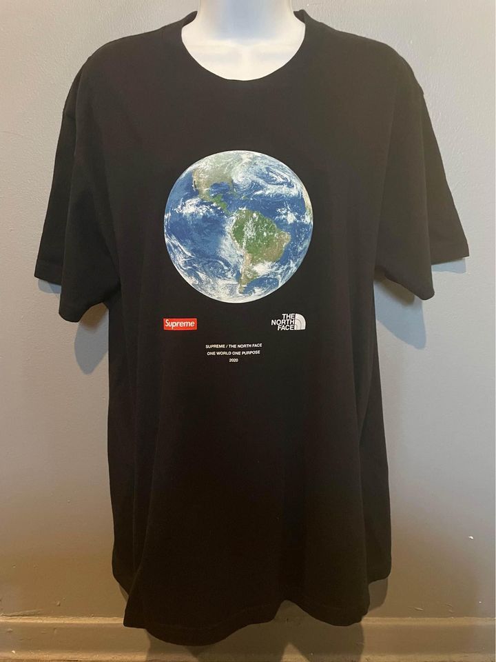 Supreme × The North Face Supreme x The North Face One World Tee  