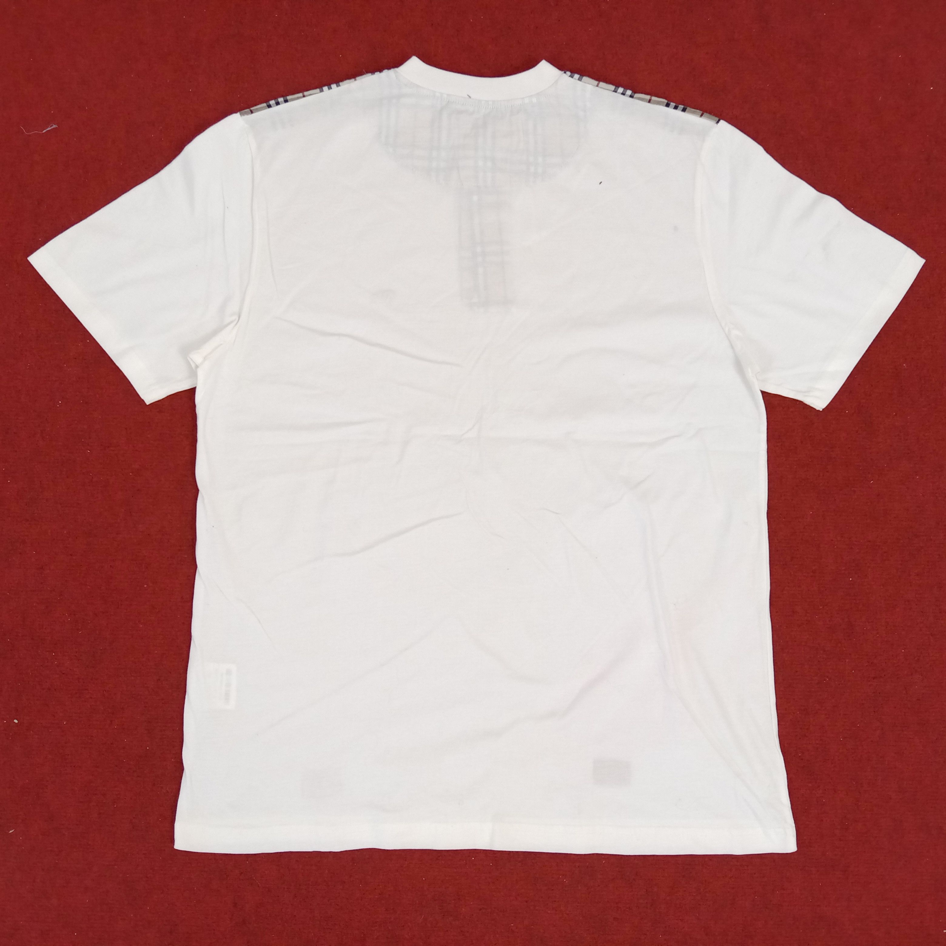 Burberry London Nova Check Design Tshirt