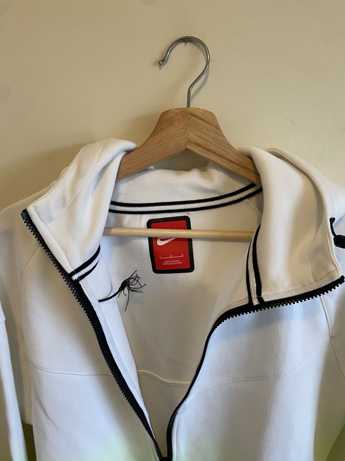 Nike Volt Nike Tech Fleece Green Neon White Windrunner Zip Hoodie Size US L / EU 52-54 / 3 - 5 Thumbnail
