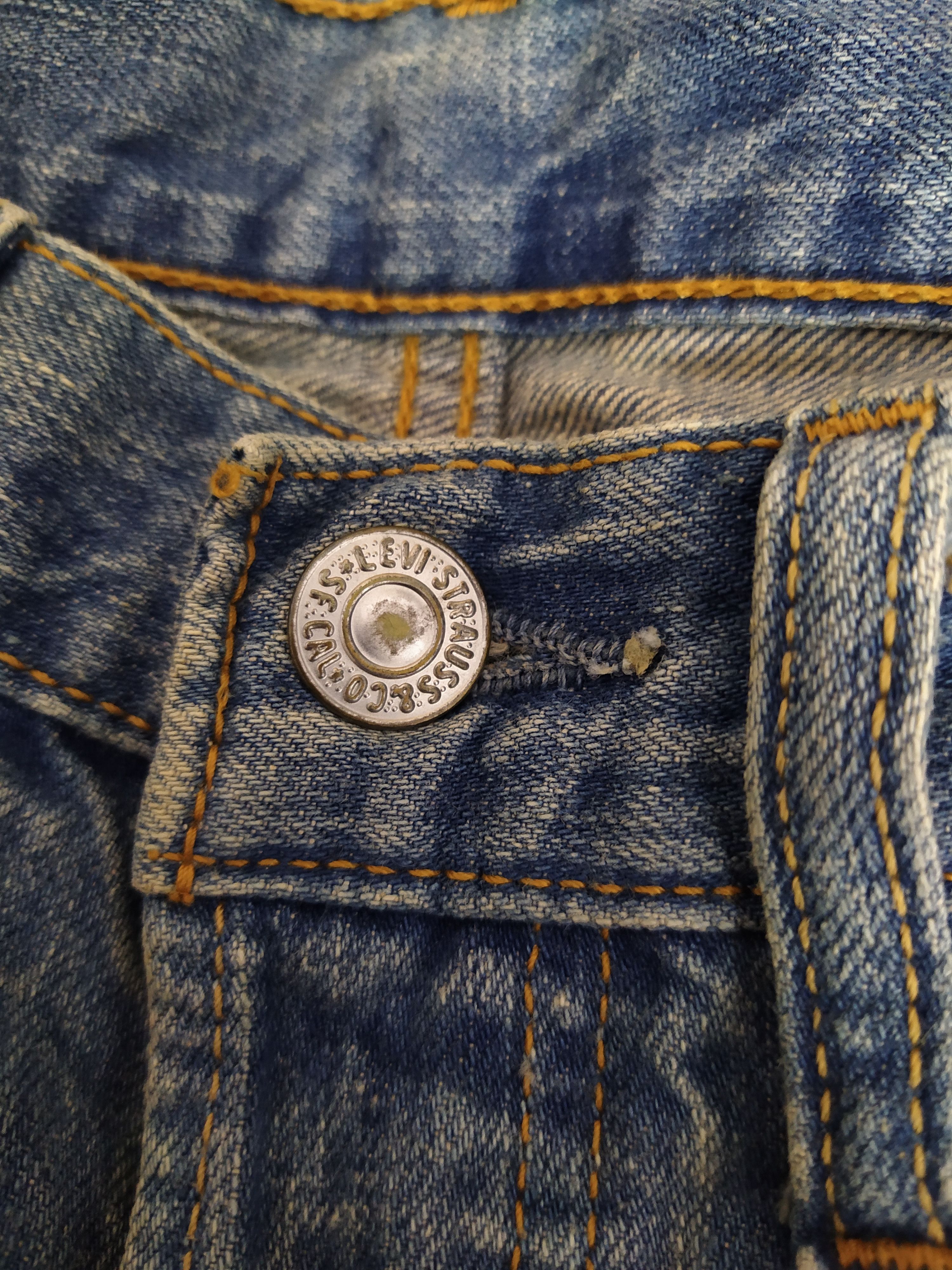 Levi's Vintage Clothing LEVIS 501 DISTRESSED DENIM (B362) Size US 32 / EU 48 - 7 Thumbnail