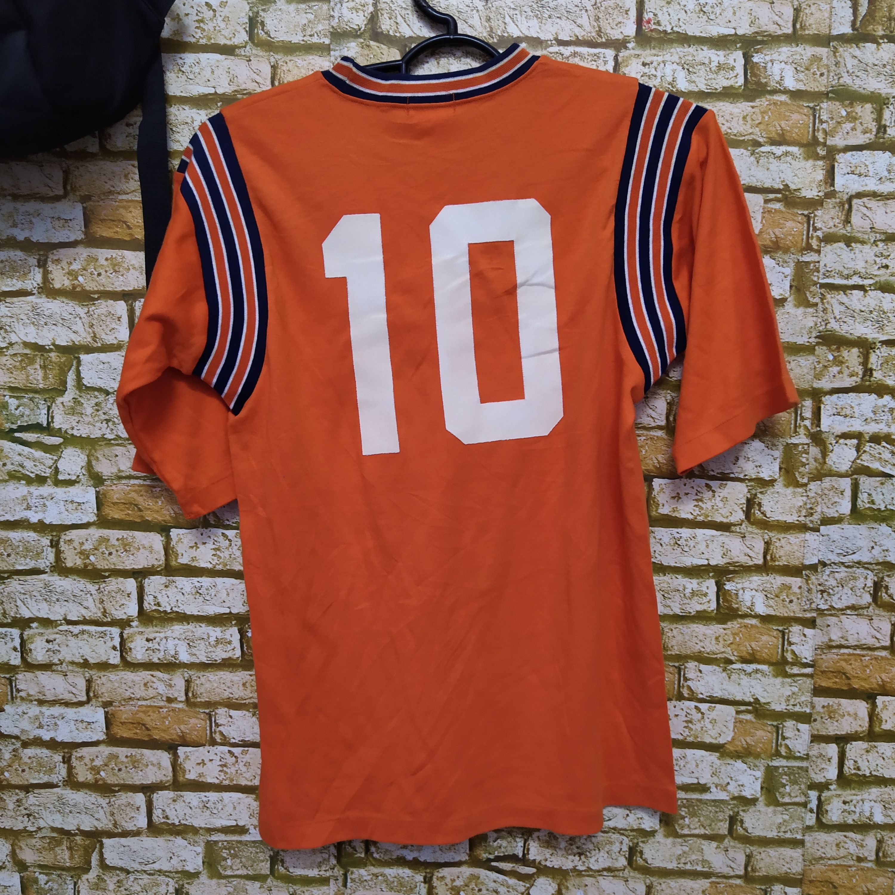 Asics × Vintage VTG ASICS SHIRT JERSEY (D432) Size US S / EU 44-46 / 1 - 6 Thumbnail