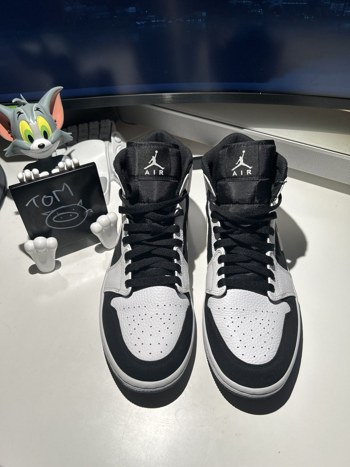 jordan 1 black and white panda