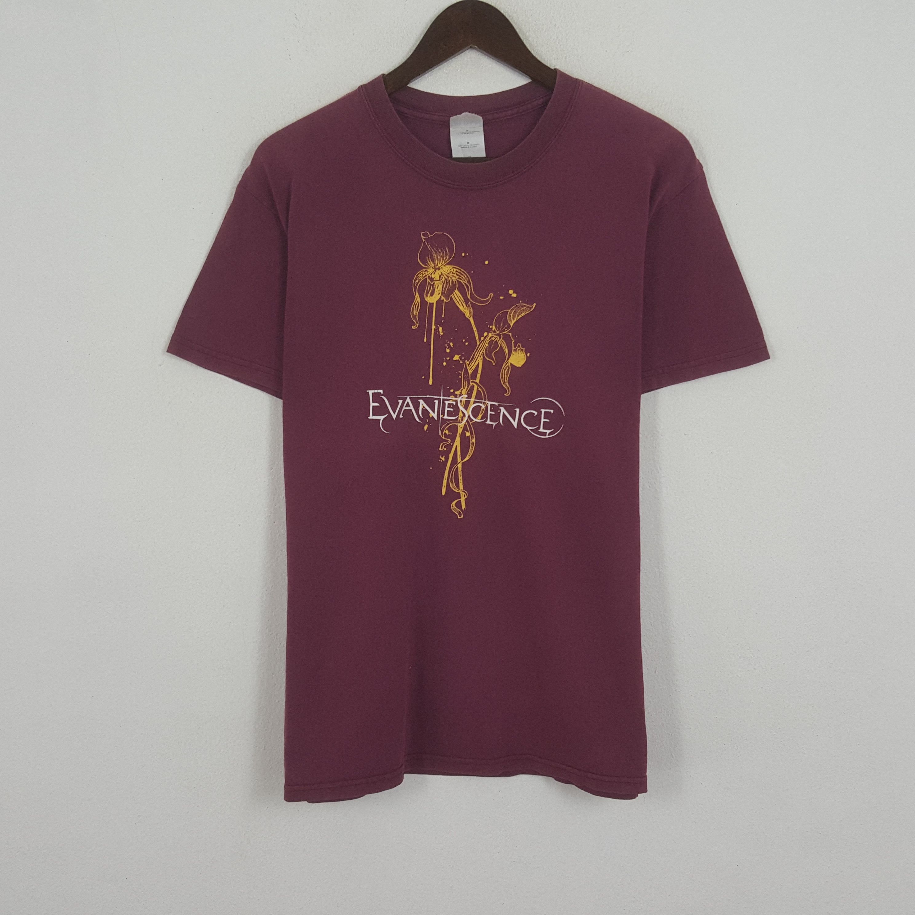 Vintage Evanescence Tshirt