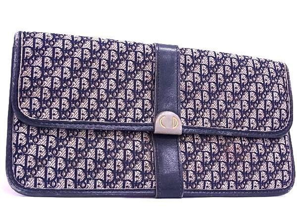 Dior saddle vintage pouch.