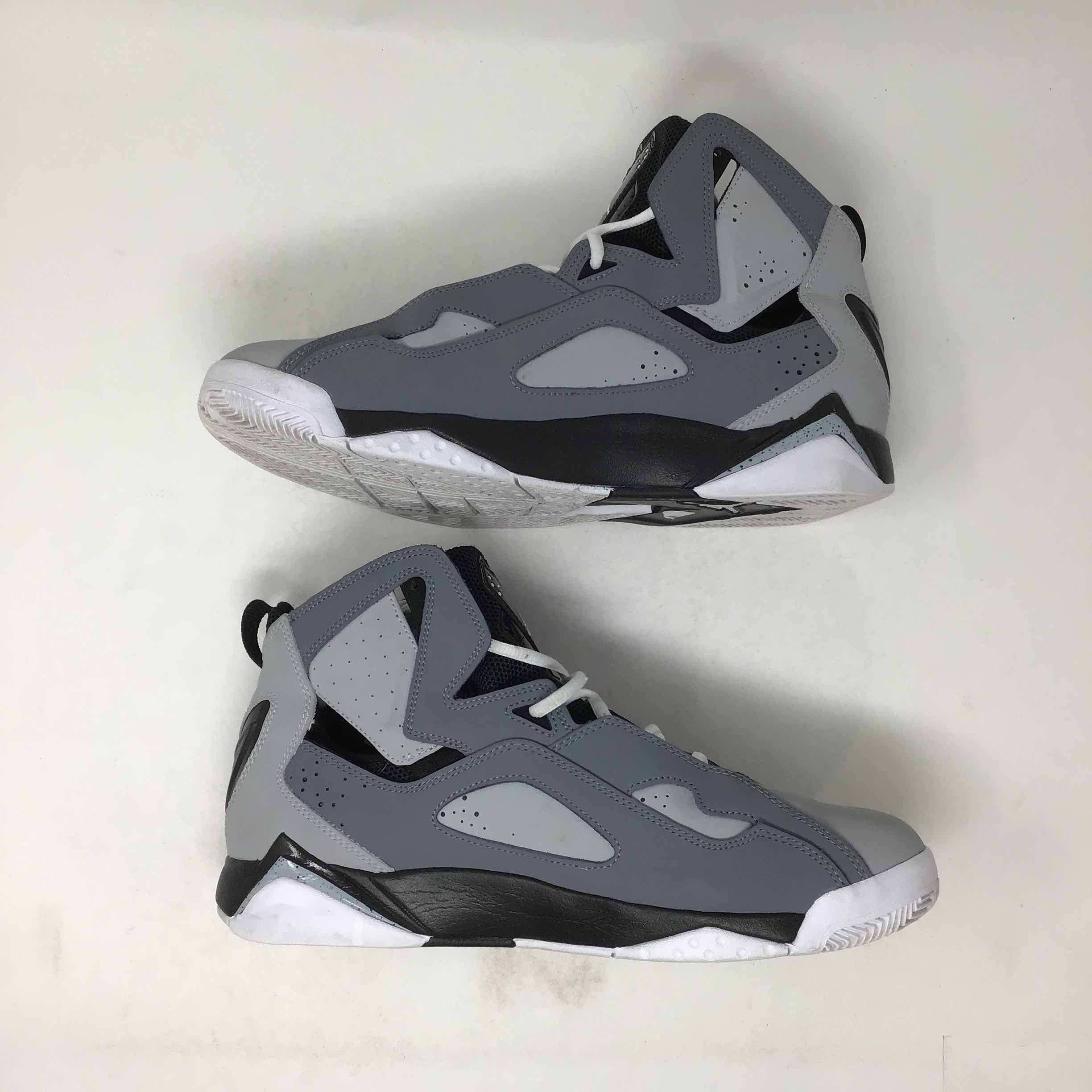 jordan true flight cool grey white black