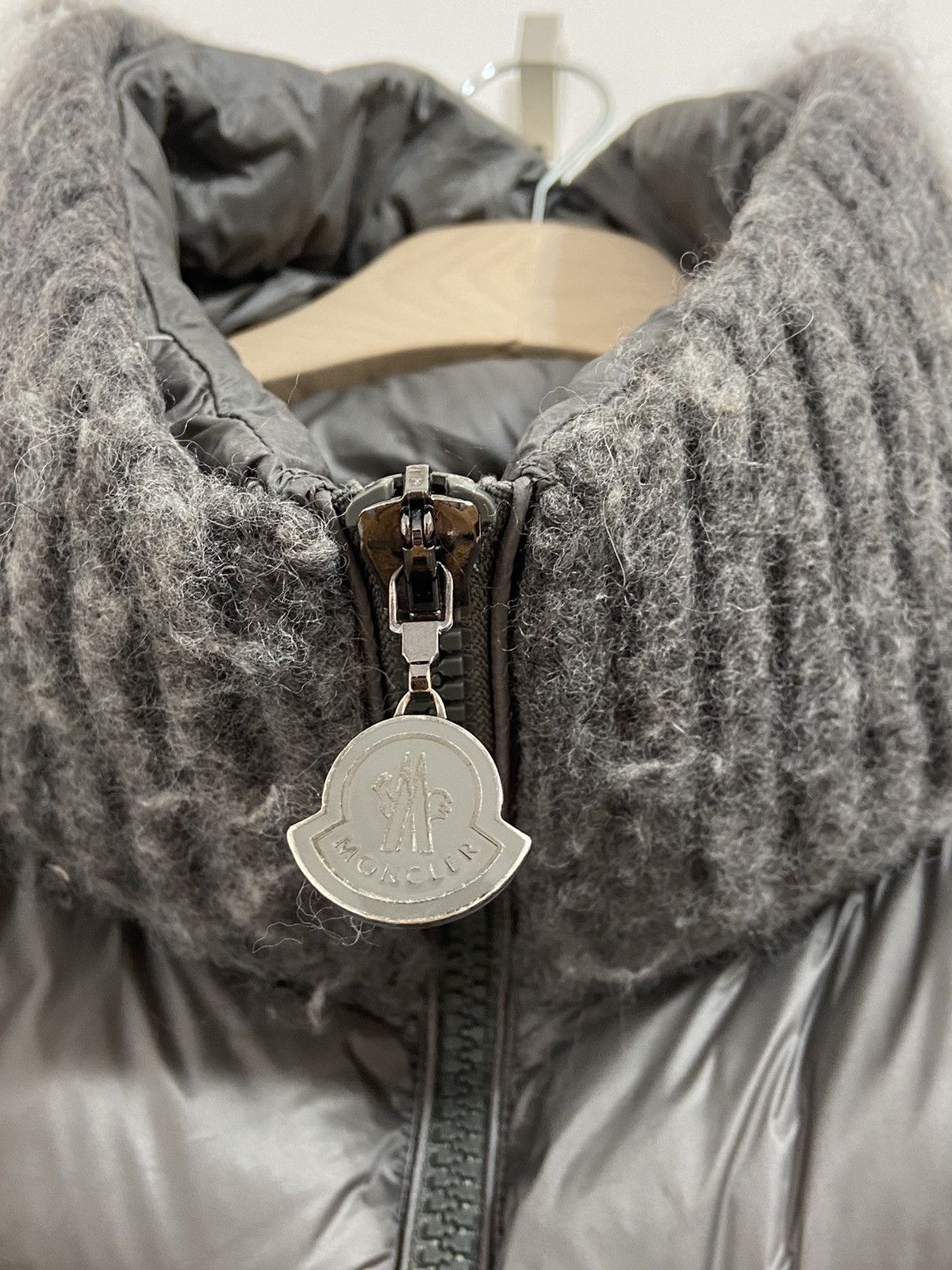 Moncler Moncler Wool Collared Puffer Jacket - Peliada Giubotto Size M / US 6-8 / IT 42-44 - 4 Thumbnail