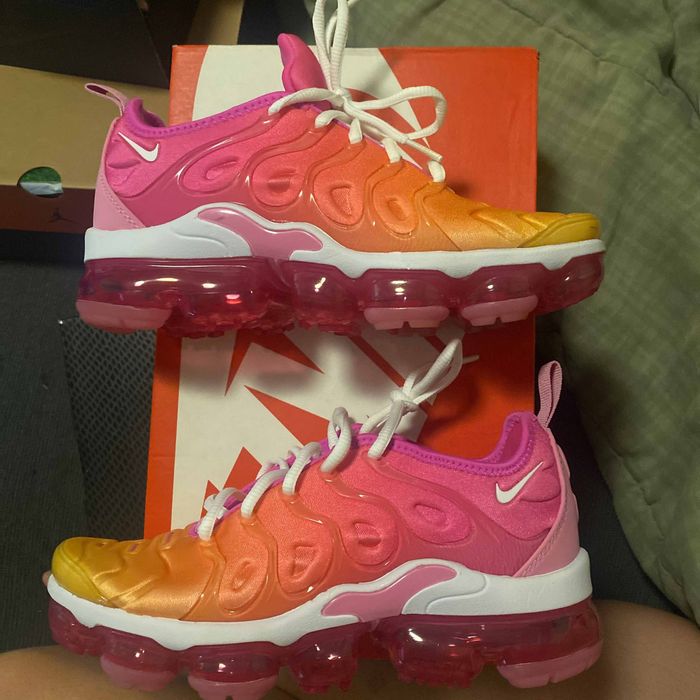 Vapormax plus shop summer sunset