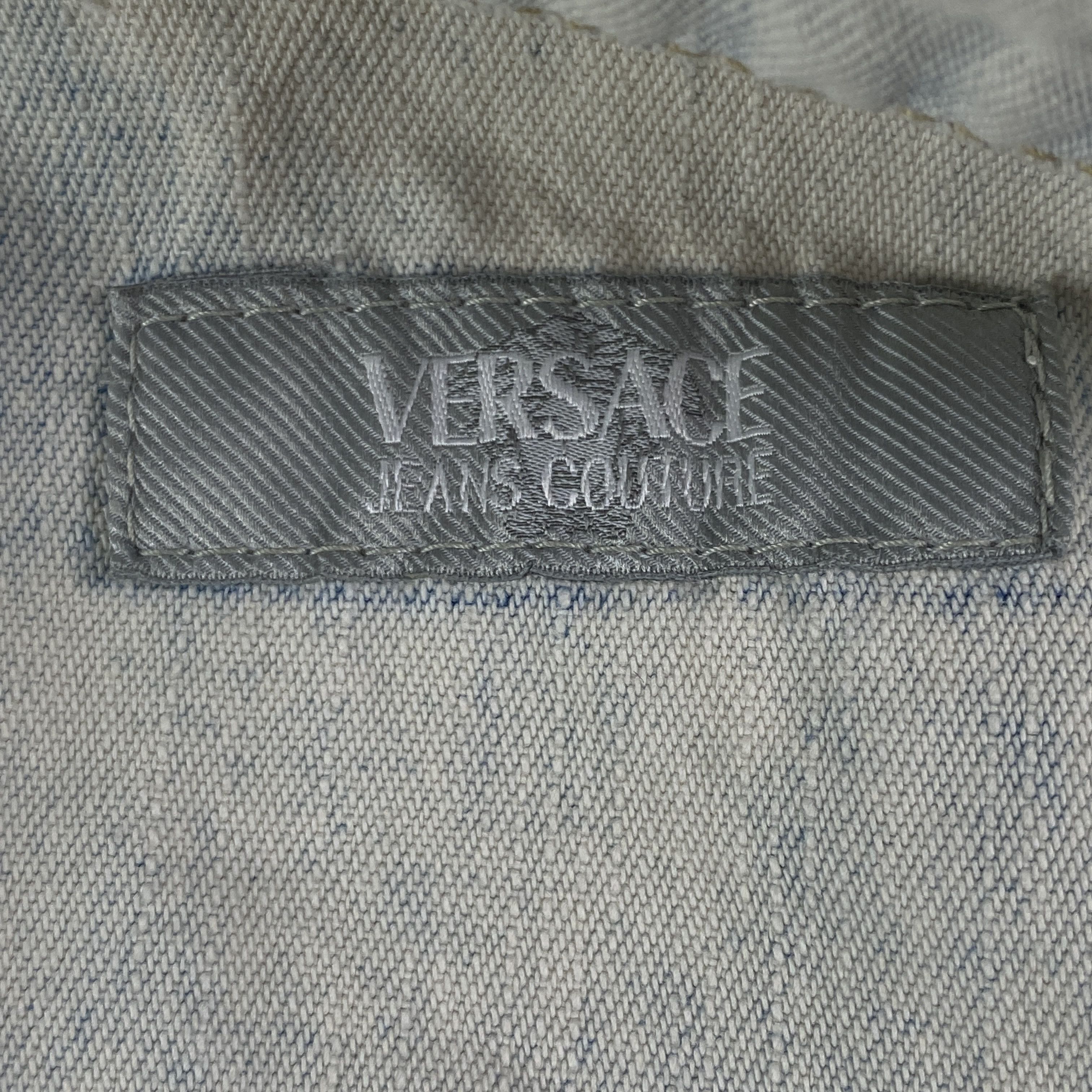 Versace × Versace Jeans Couture × Vintage Women’s Jeans Jacket Versace Jeans Couture Vintage Size 46/L Size L / US 10 / IT 46 - 5 Thumbnail