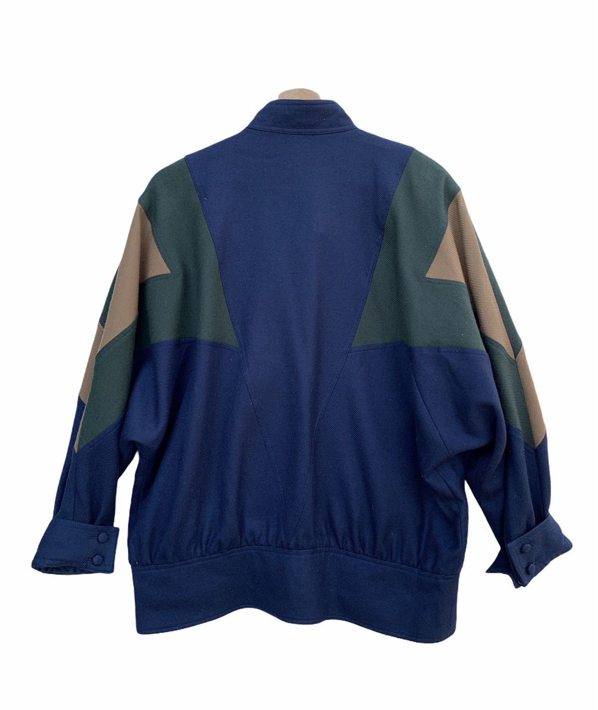 Japanese Brand × Vintage Vintage 90s Japanese Brand ANRIO Bombers Jacket Size US L / EU 52-54 / 3 - 6 Thumbnail
