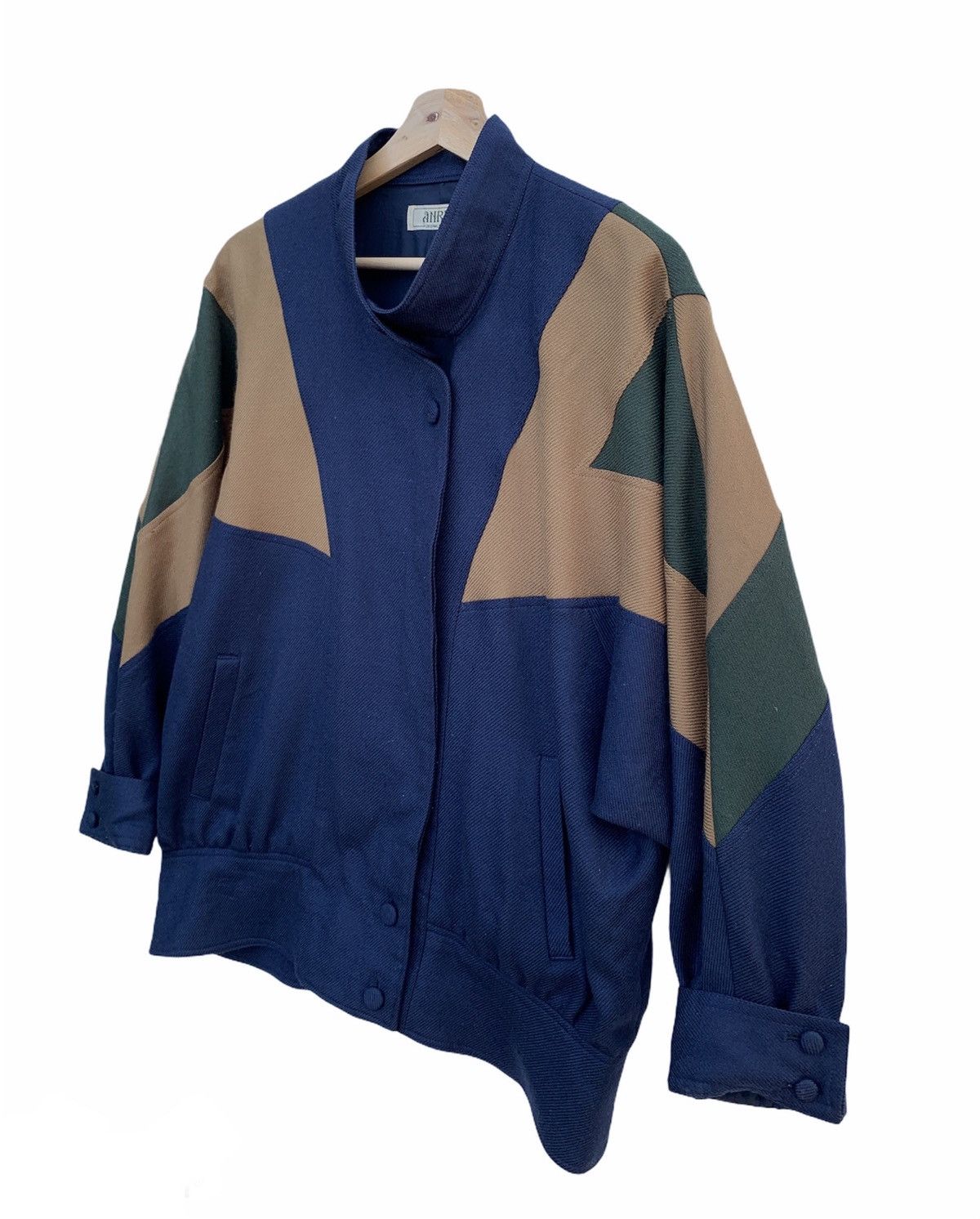Japanese Brand × Vintage Vintage 90s Japanese Brand ANRIO Bombers Jacket Size US L / EU 52-54 / 3 - 2 Thumbnail