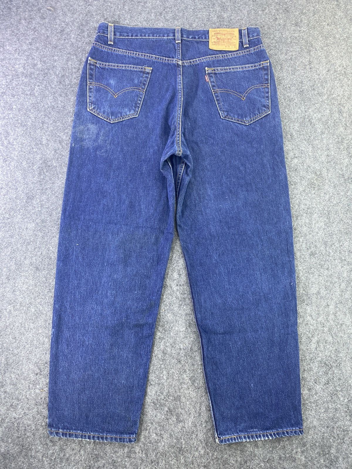 Levi's VINTAGE LEVI'S 901 RELAXED STRAIGHT LEG JEANS 36x30 - J656 Size US 36 / EU 52 - 2 Thumbnail