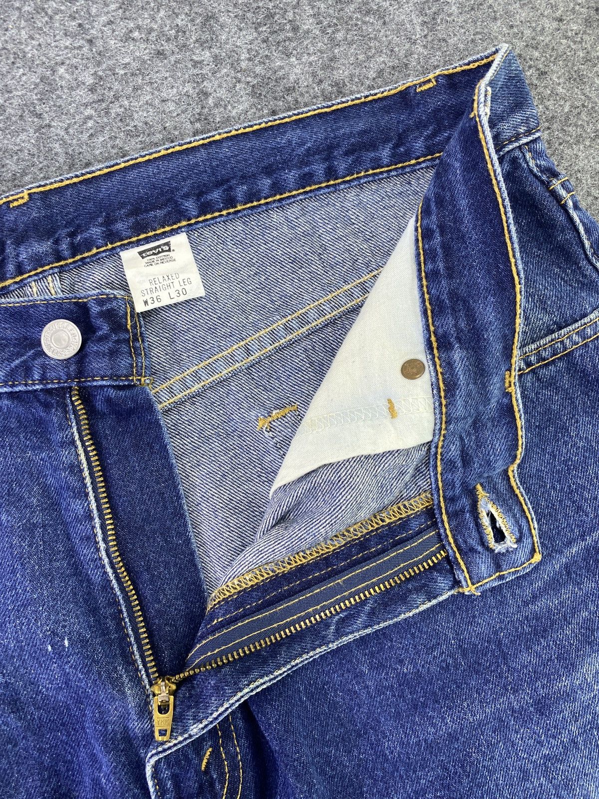 Levi's VINTAGE LEVI'S 901 RELAXED STRAIGHT LEG JEANS 36x30 - J656 Size US 36 / EU 52 - 3 Thumbnail