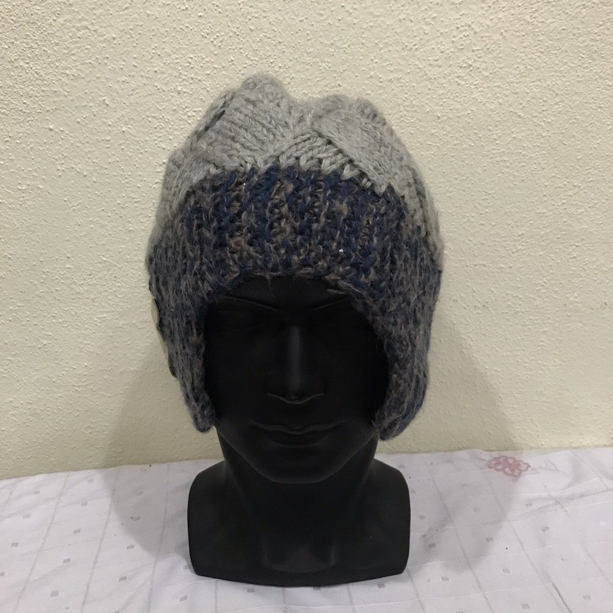 Vivienne Westwood Vivienne Westwood Earflap Knit Beanie Hat Size ONE SIZE - 2 Thumbnail