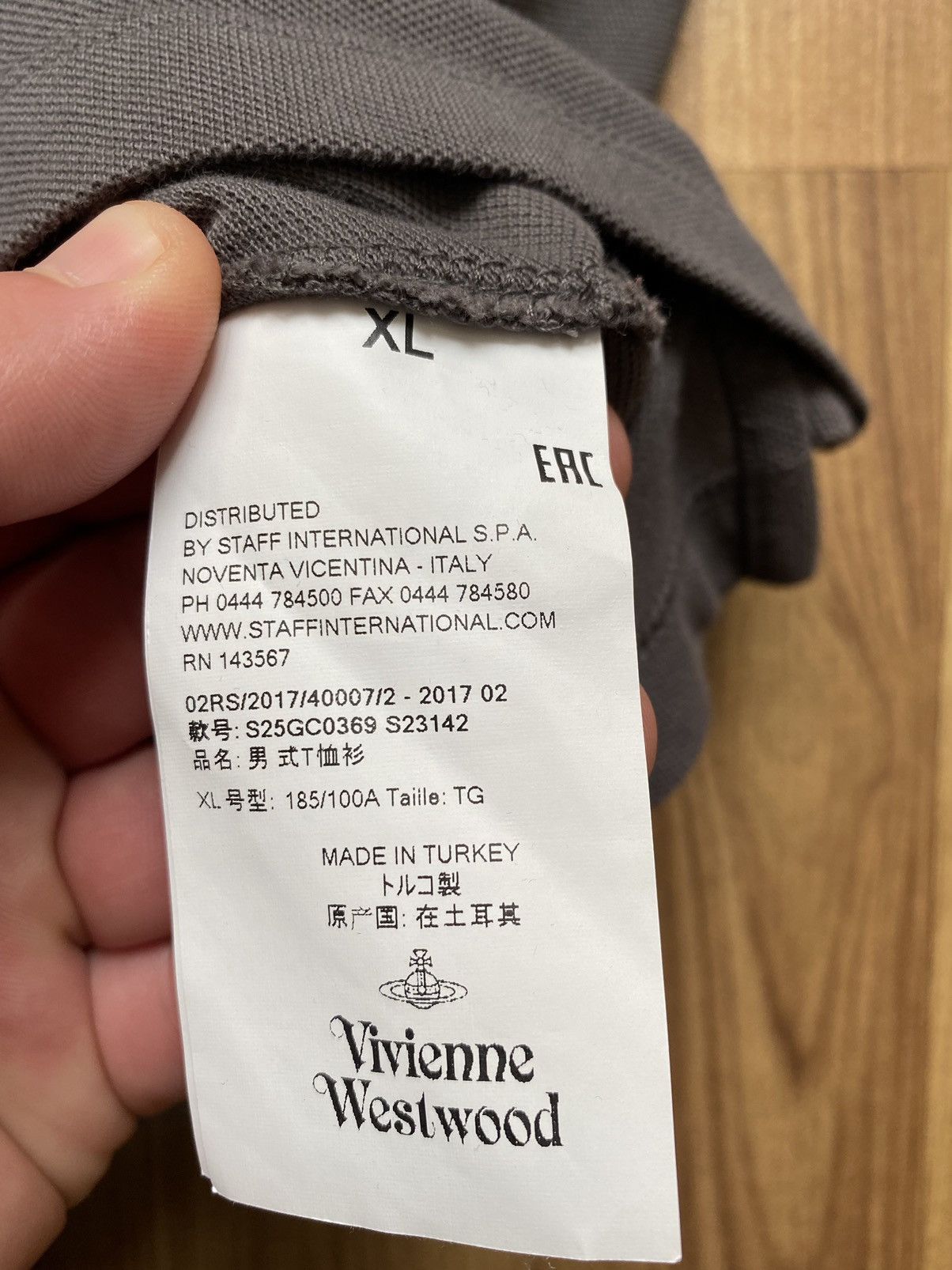 Vivienne Westwood Vivienne Westwood Grey Logo Long Sleeve Shirt Burberry Size US XL / EU 56 / 4 - 7 Thumbnail